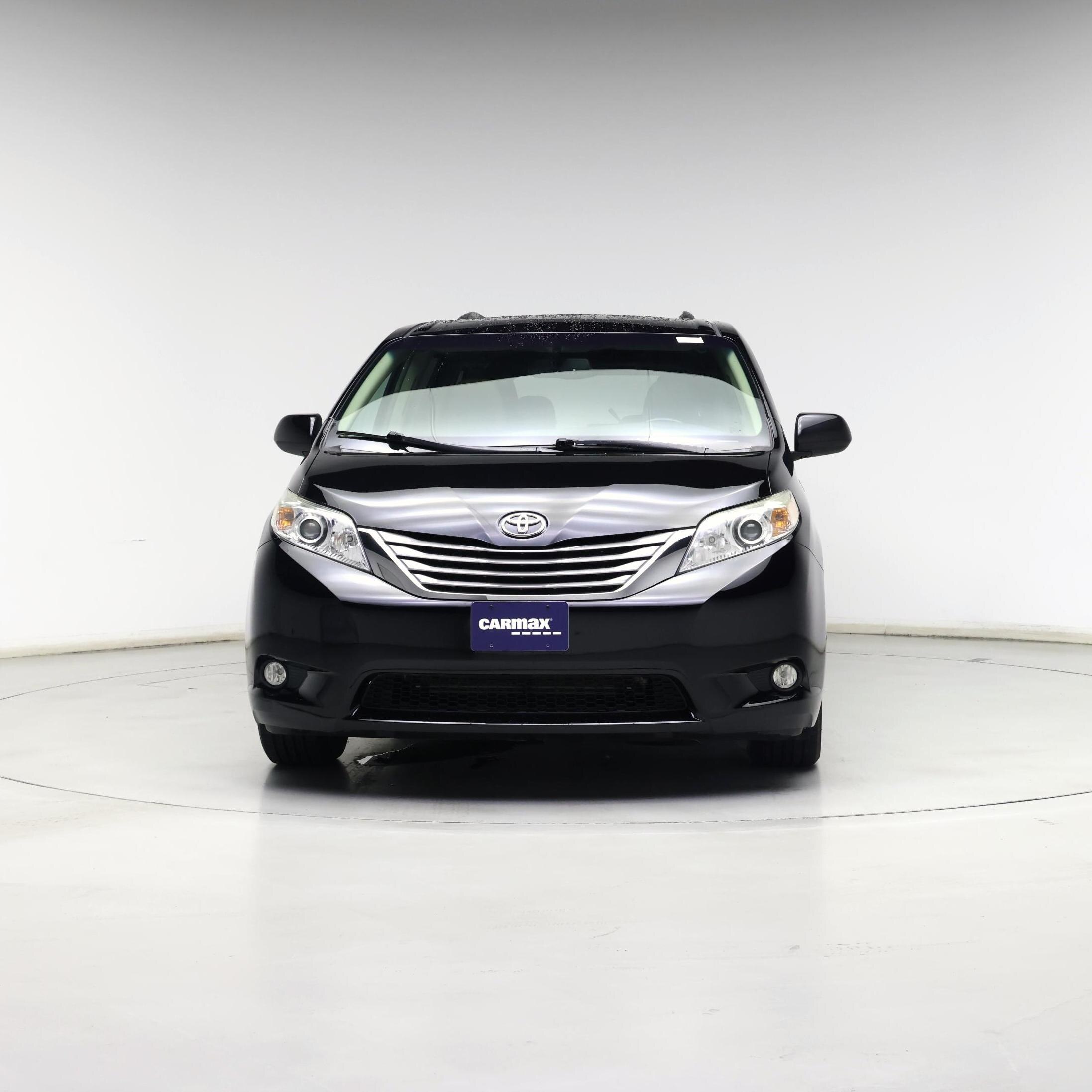Thumbnail: 2017 Toyota Sienna - 5