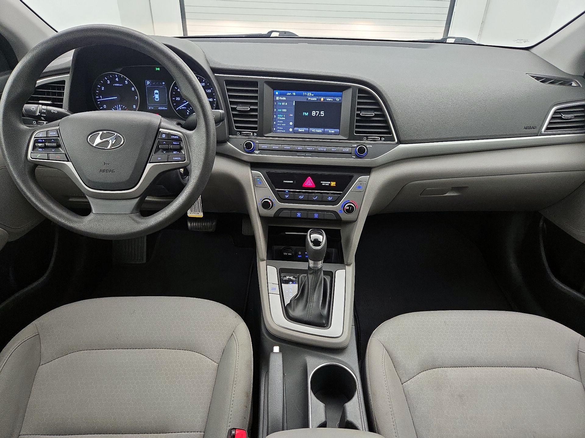 Thumbnail: 2018 Hyundai Elantra - 9