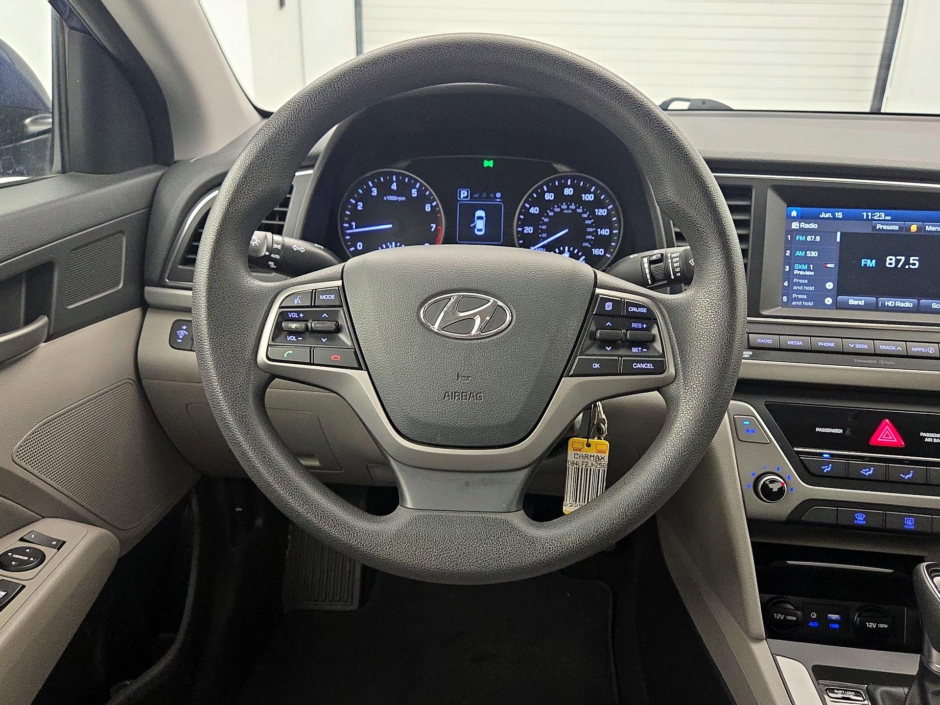 Thumbnail: 2018 Hyundai Elantra - 10