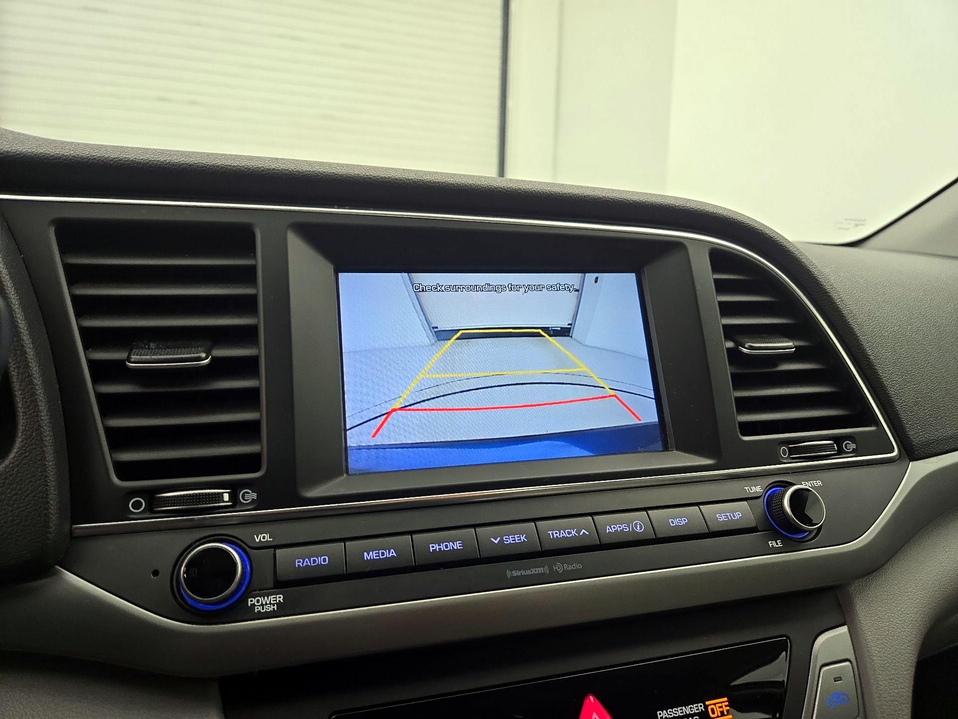 Thumbnail: 2018 Hyundai Elantra - 14