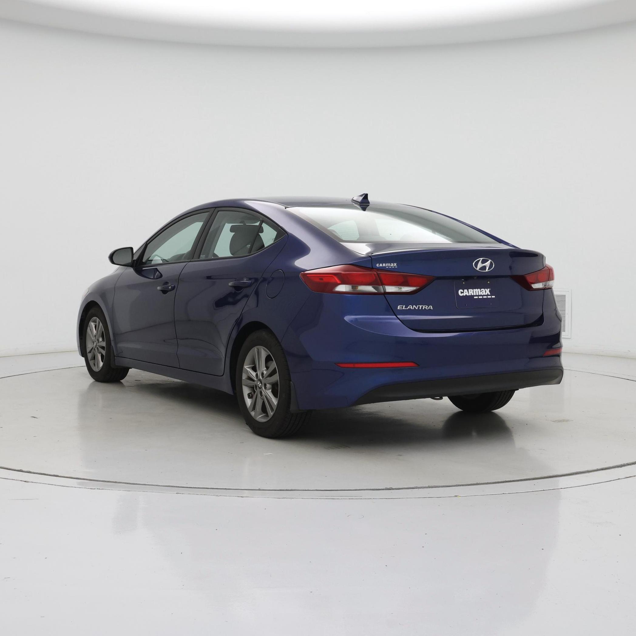 Thumbnail: 2018 Hyundai Elantra - 2