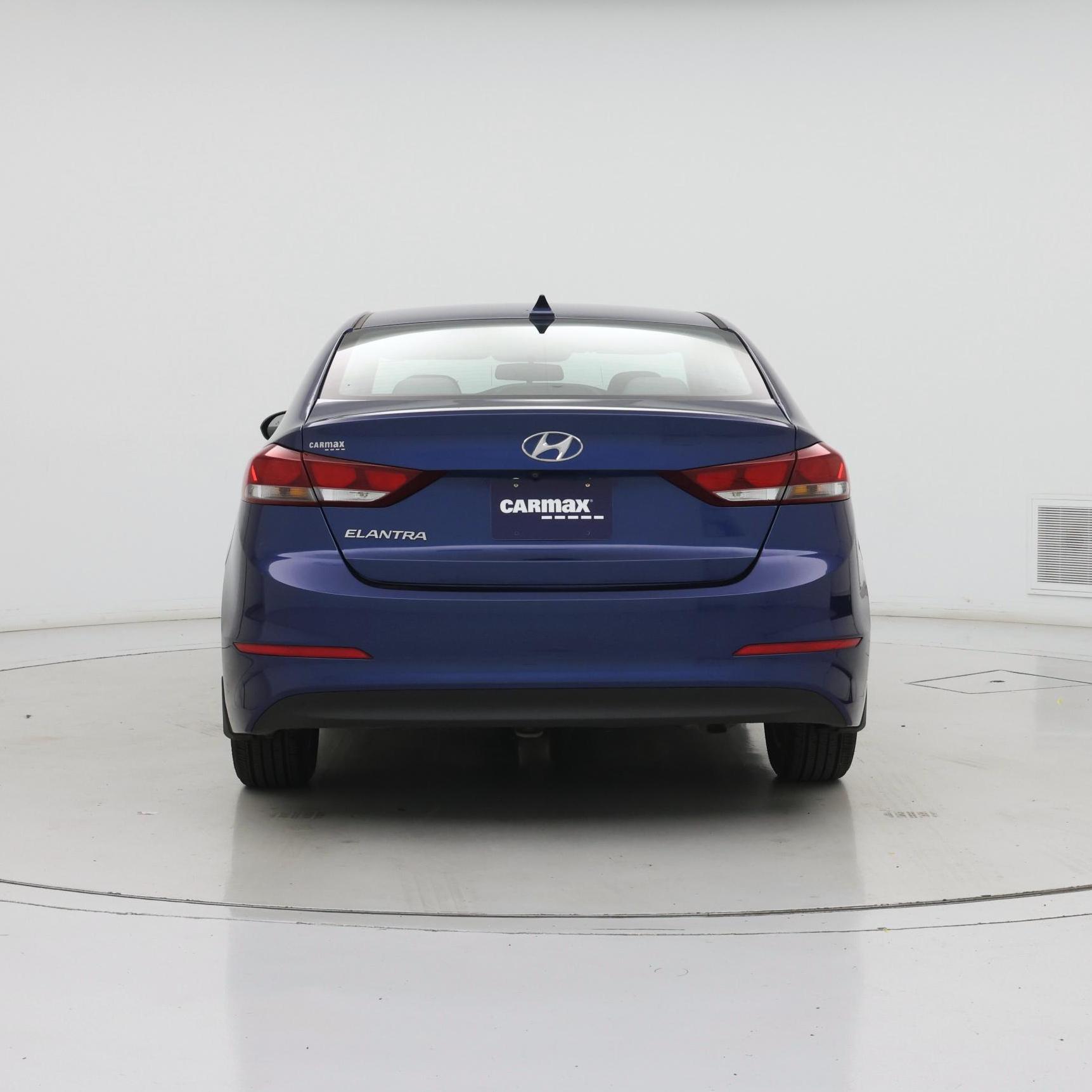 Thumbnail: 2018 Hyundai Elantra - 6
