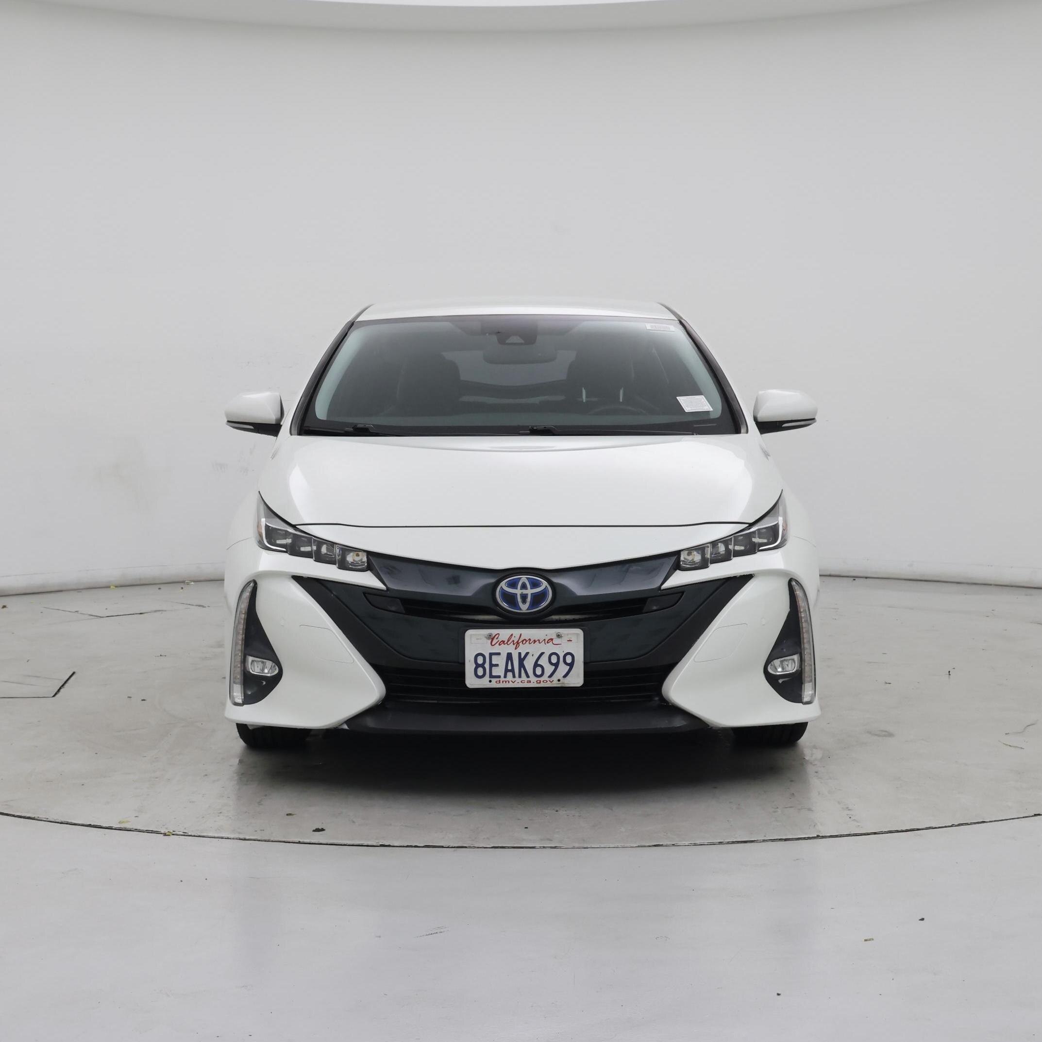 Thumbnail: 2018 Toyota Prius Prime - 5