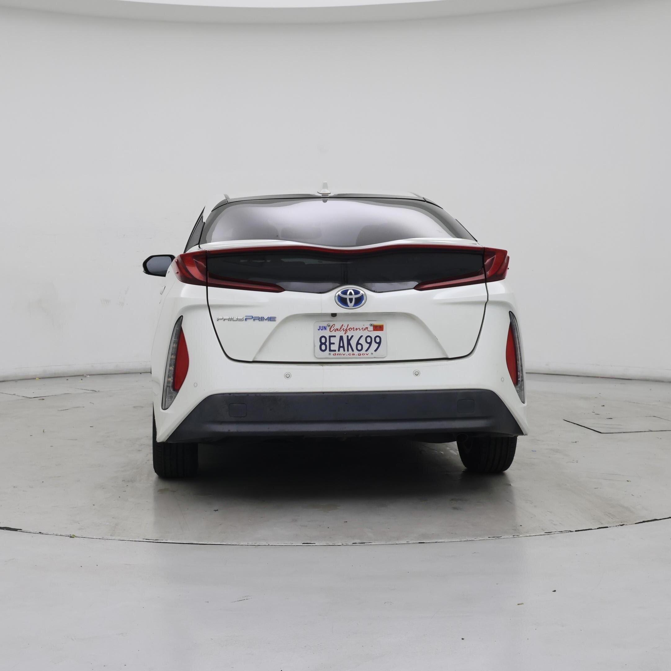 Thumbnail: 2018 Toyota Prius Prime - 6