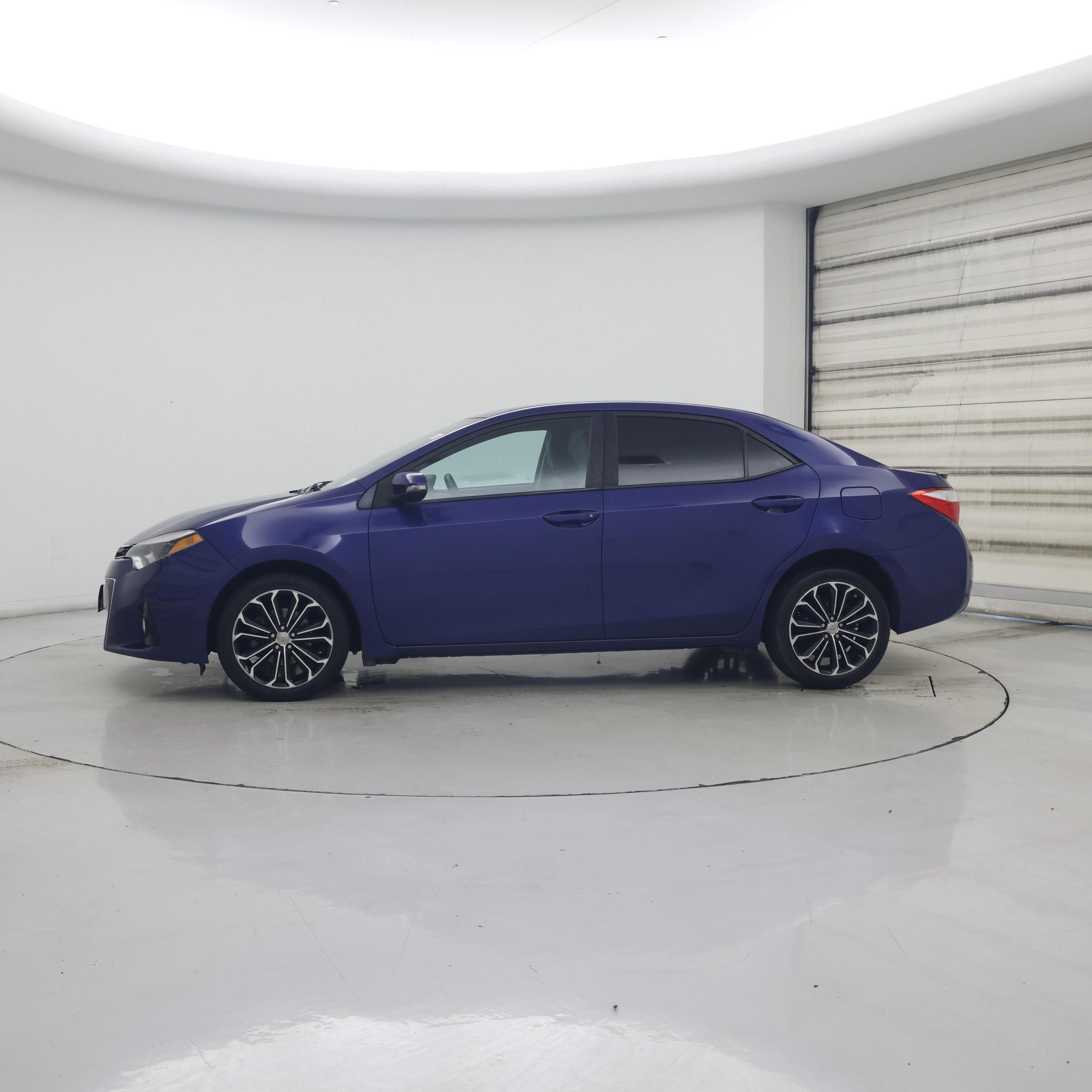 Thumbnail: 2014 Toyota Corolla - 3