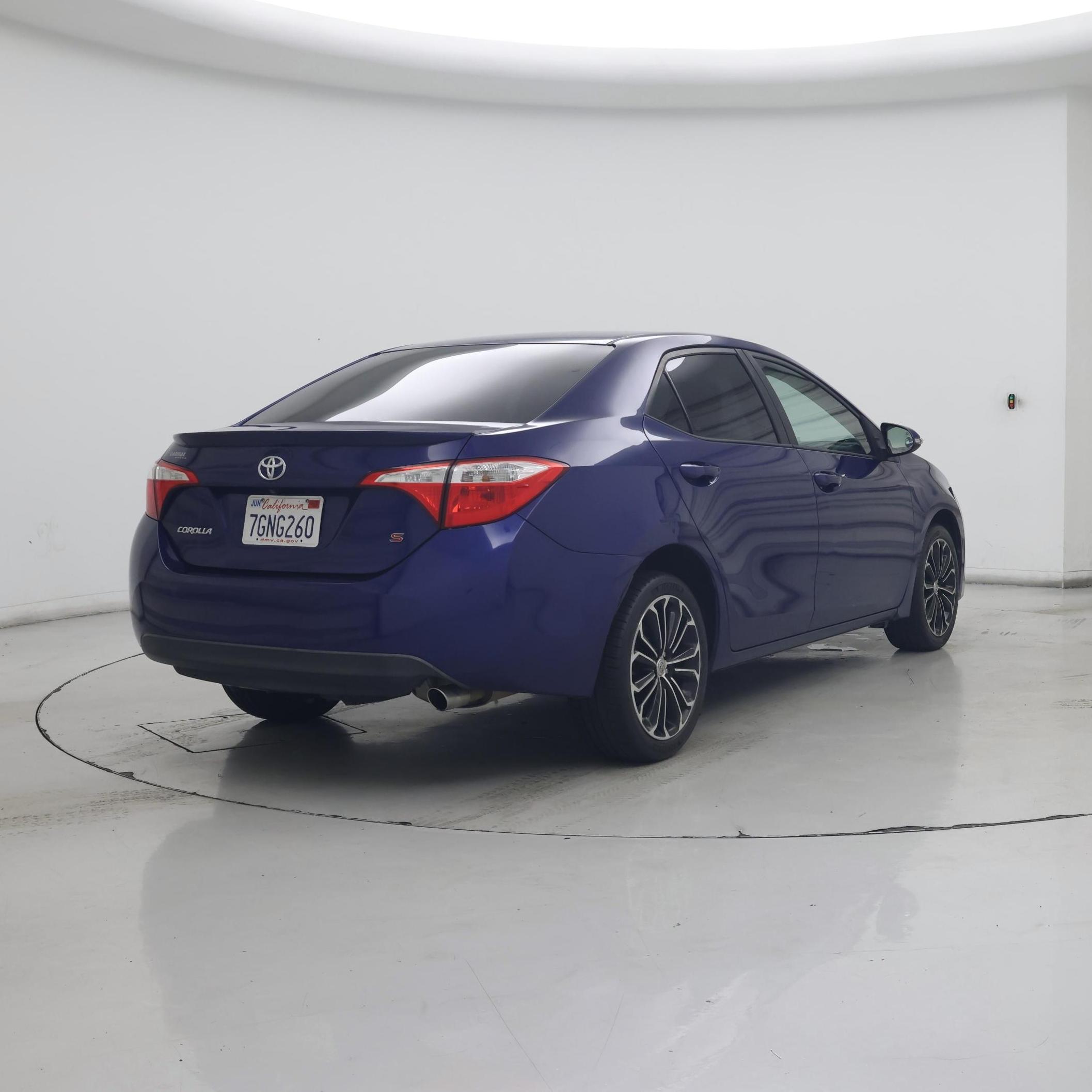 Thumbnail: 2014 Toyota Corolla - 8