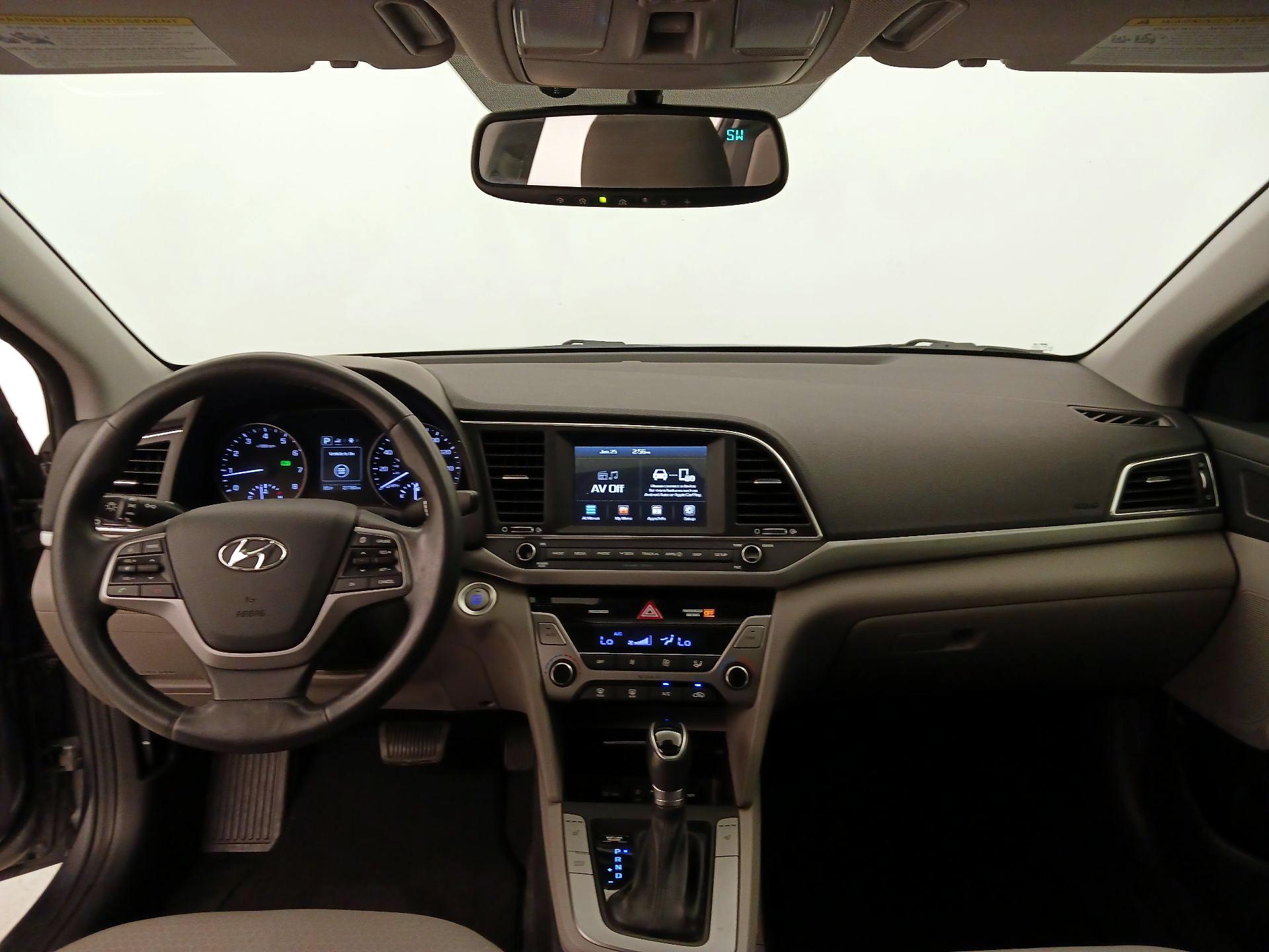 Thumbnail: 2018 Hyundai Elantra - 9