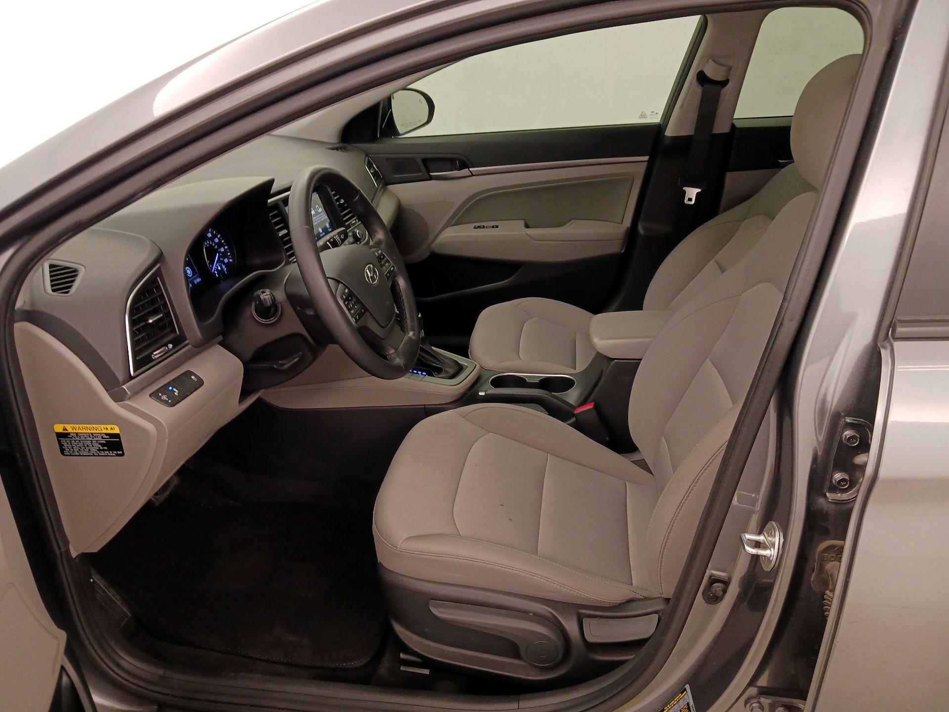 Thumbnail: 2018 Hyundai Elantra - 11