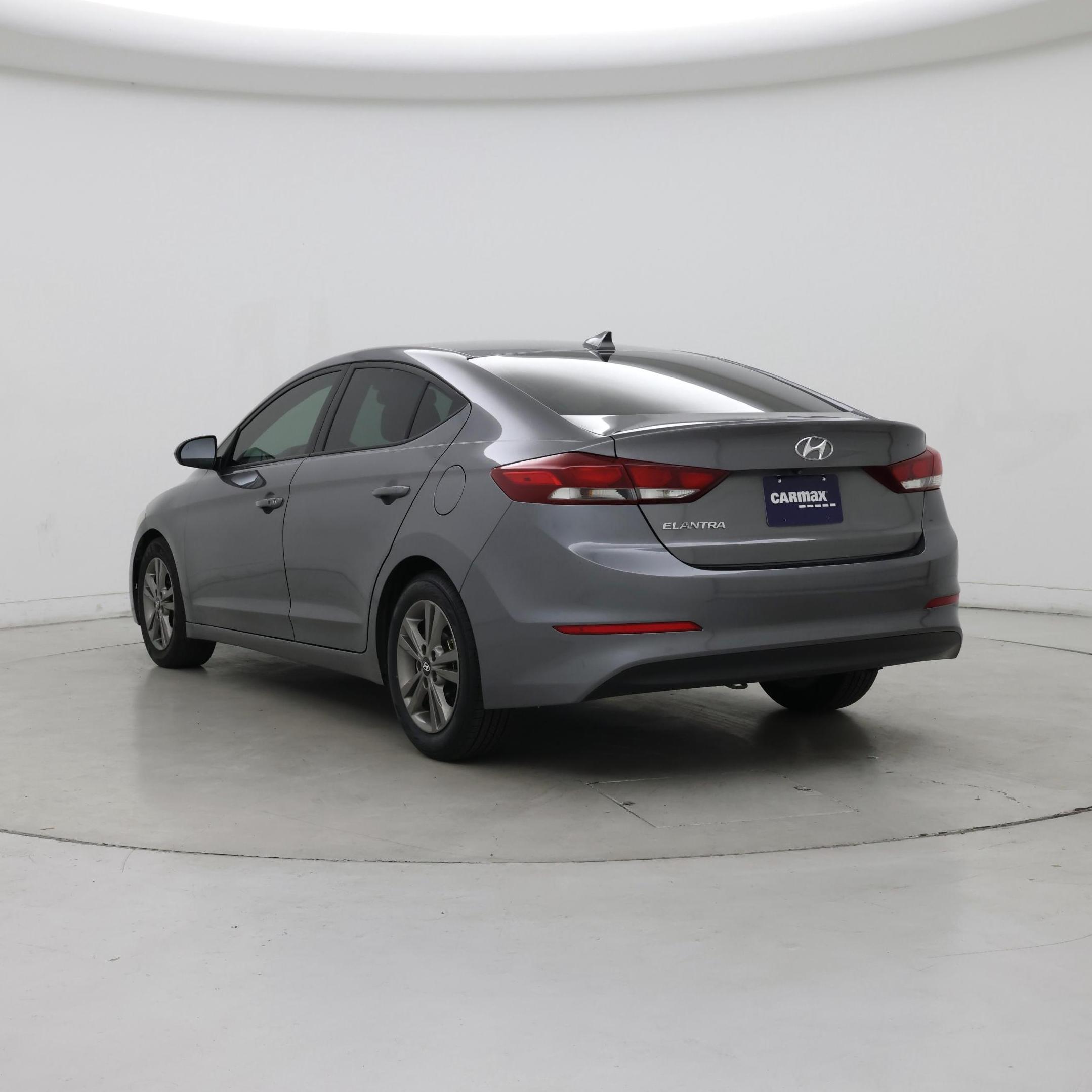 Thumbnail: 2018 Hyundai Elantra - 2