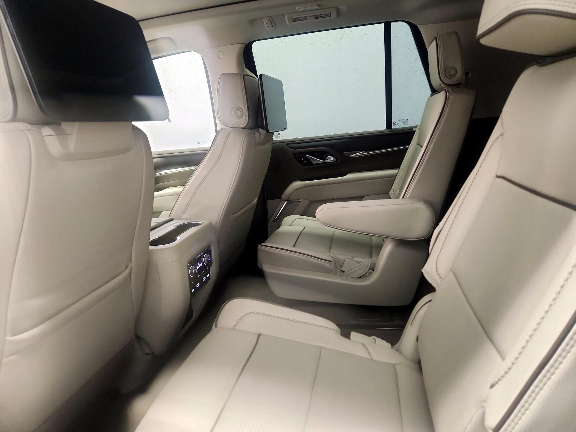 Thumbnail: 2023 GMC Yukon - 20