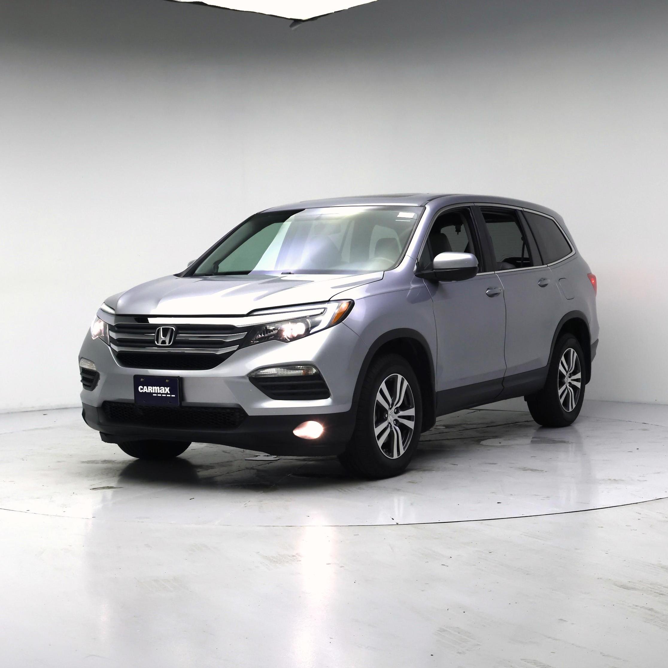 Thumbnail: 2016 Honda Pilot - 4