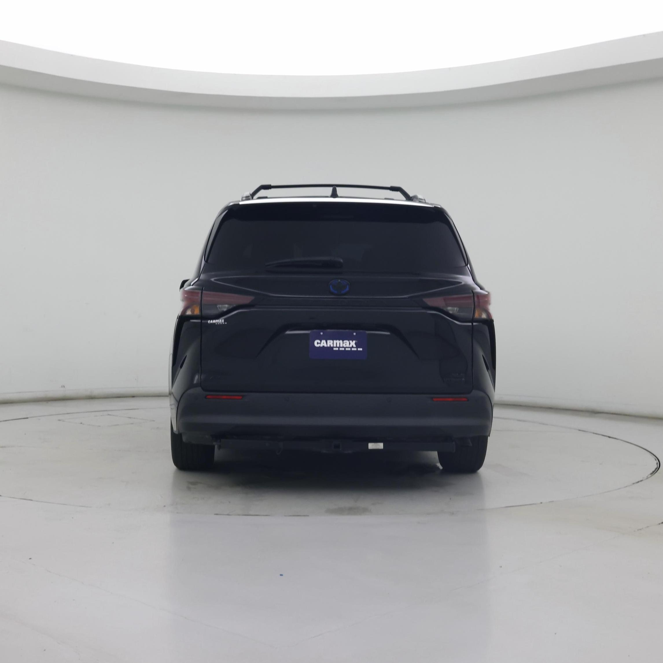 Thumbnail: 2023 Toyota Sienna - 6