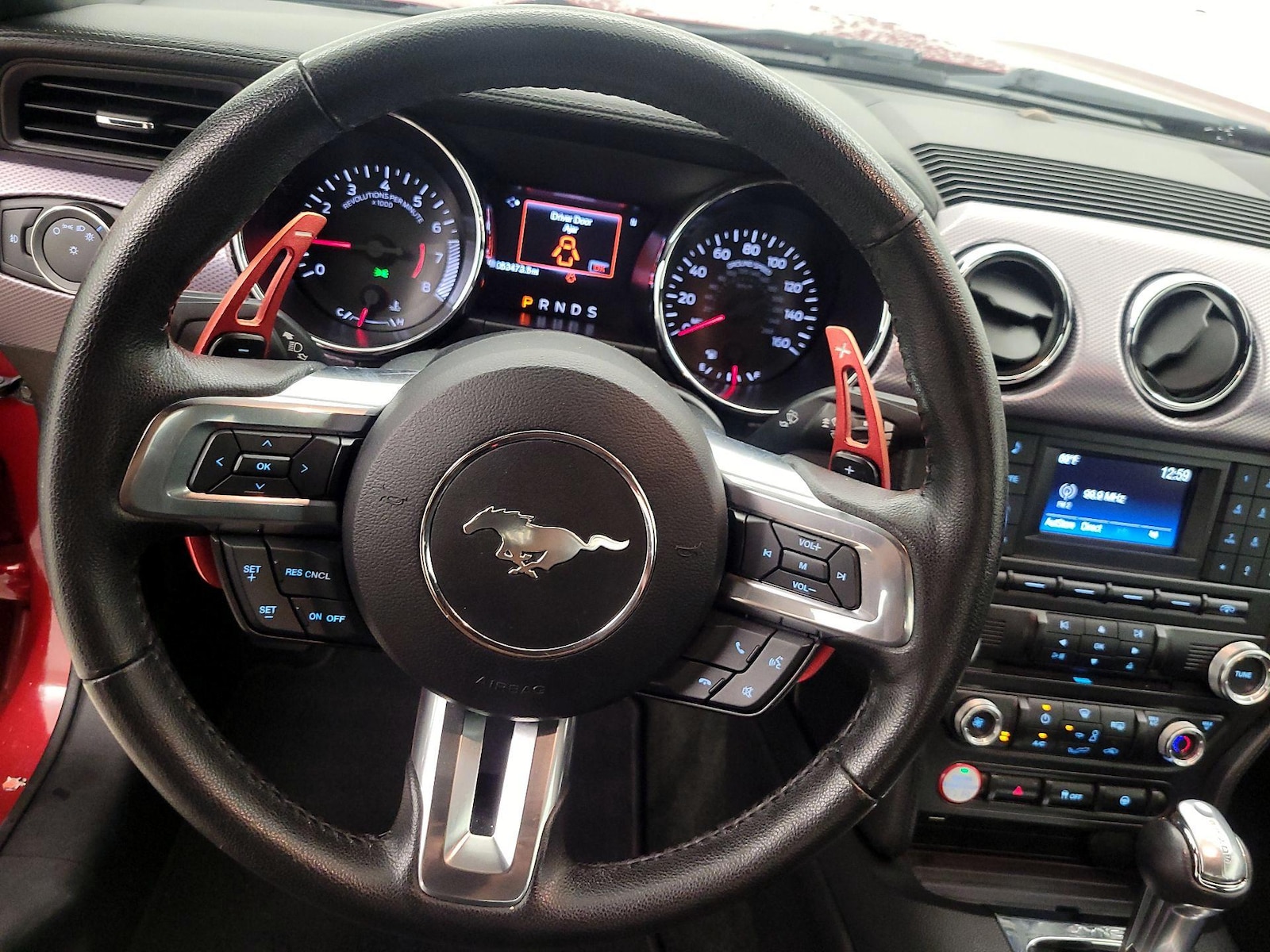 2016 Ford Mustang EcoBoost - Photo 9