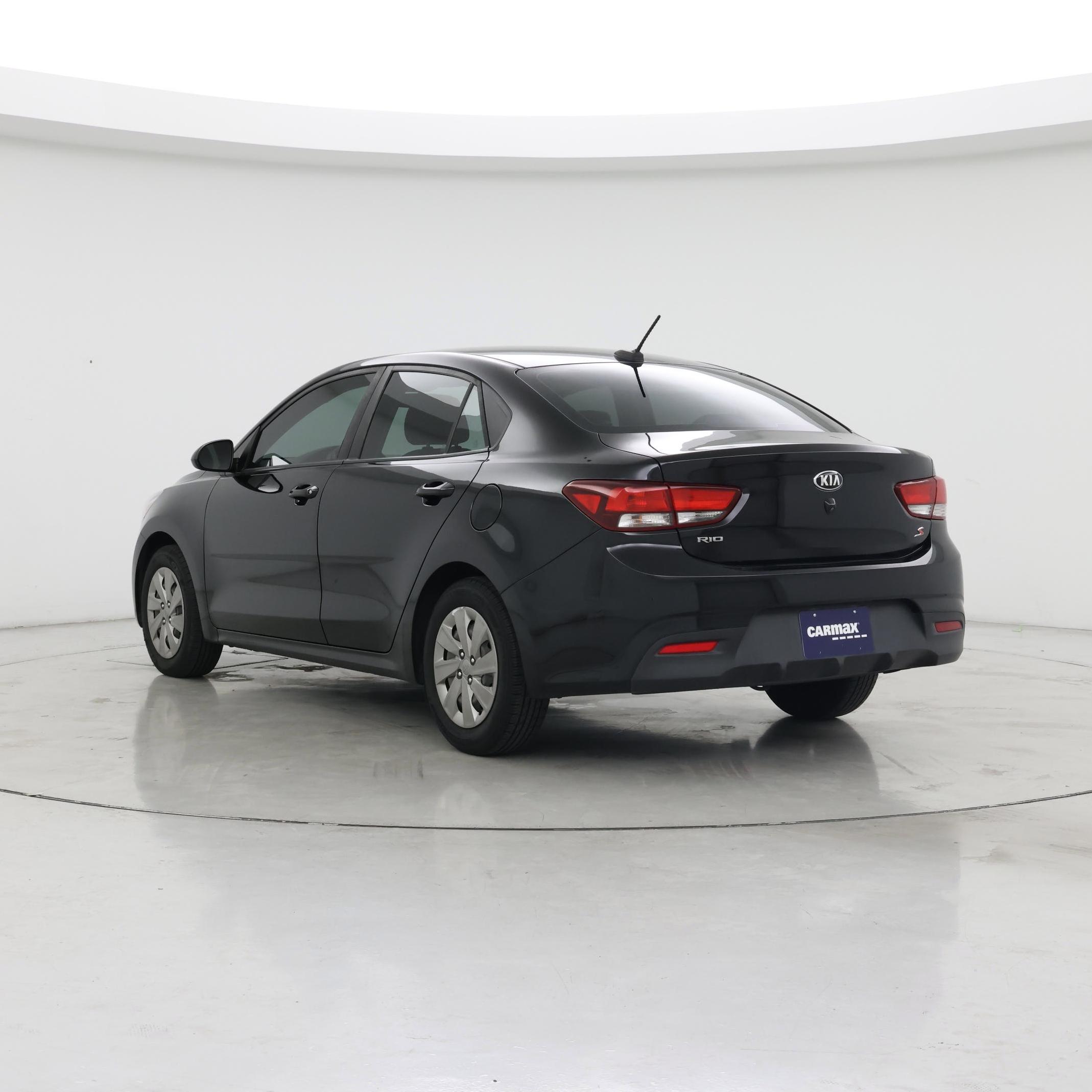 Thumbnail: 2019 Kia Rio - 2