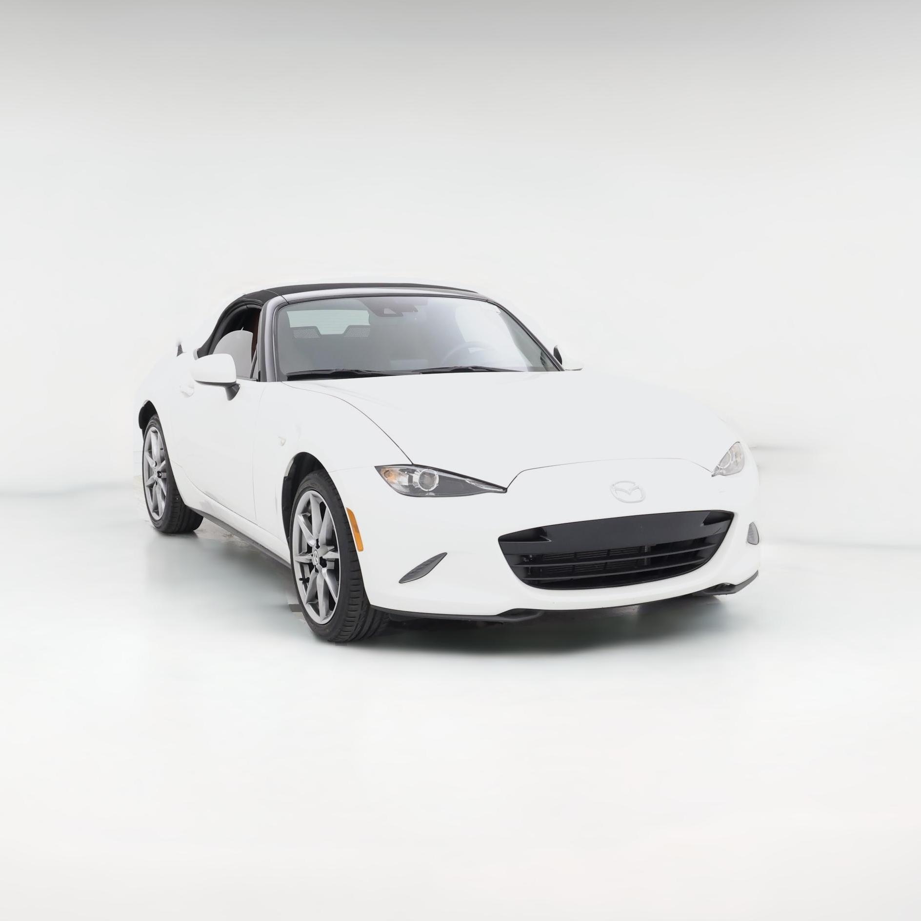 Thumbnail: 2022 Mazda MX-5 Miata - 1