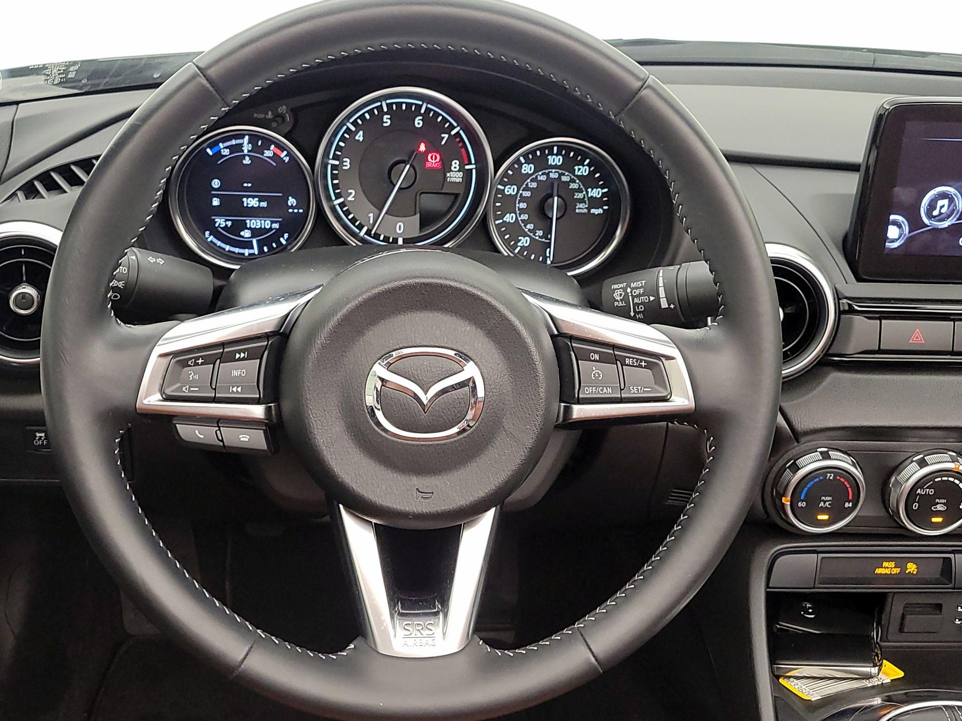 Thumbnail: 2022 Mazda MX-5 Miata - 10