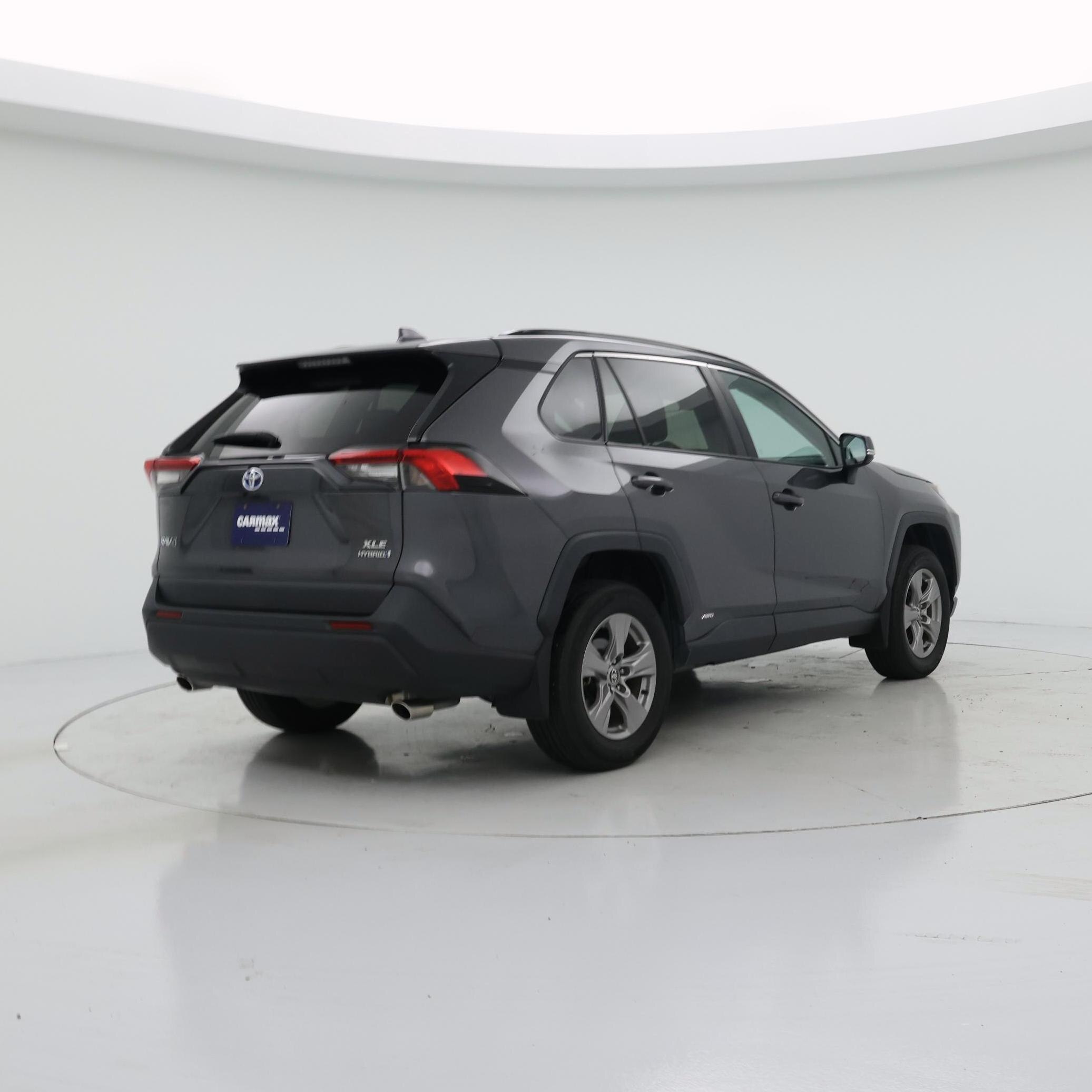 Thumbnail: 2024 Toyota RAV4 - 8