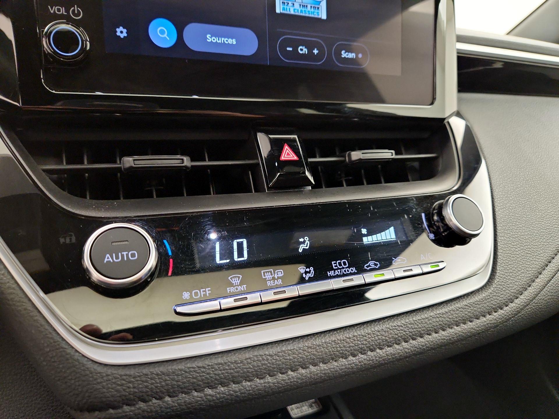 Thumbnail: 2024 Toyota Corolla - 16