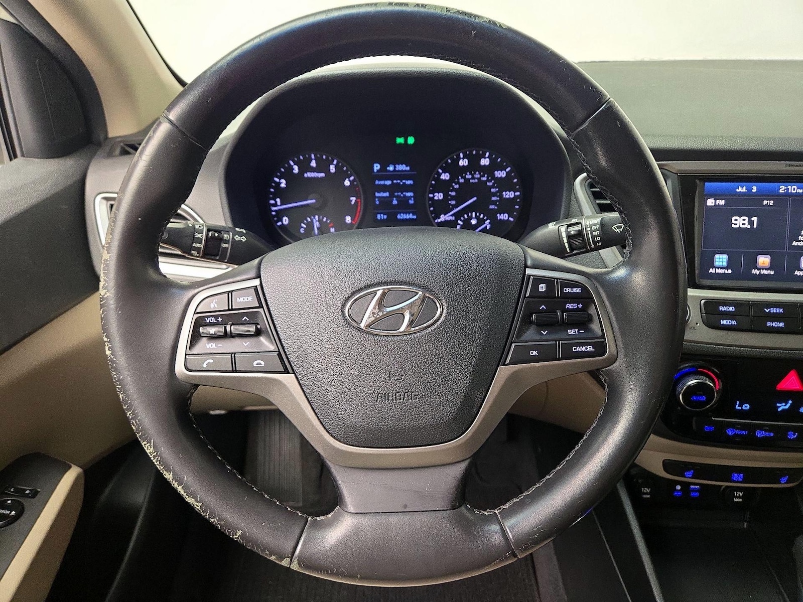 2018 Hyundai Accent Limited - Photo 11