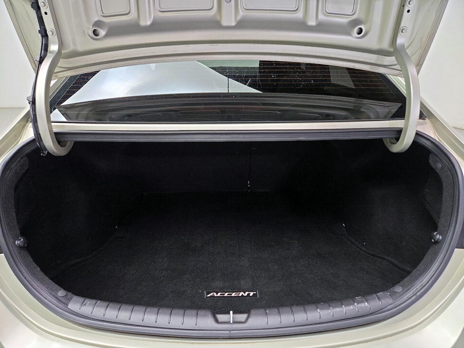 2018 Hyundai Accent Limited - Photo 22