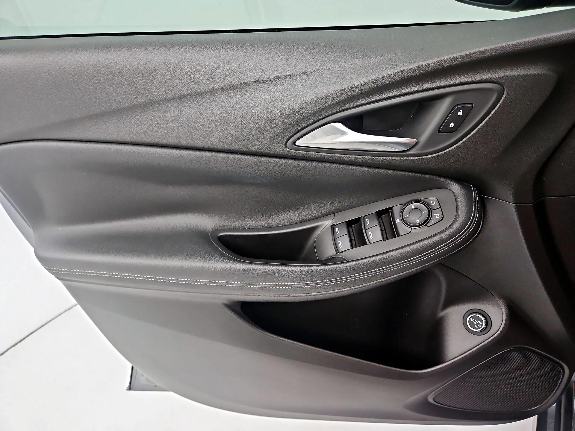 Thumbnail: 2021 Buick Encore GX - 12