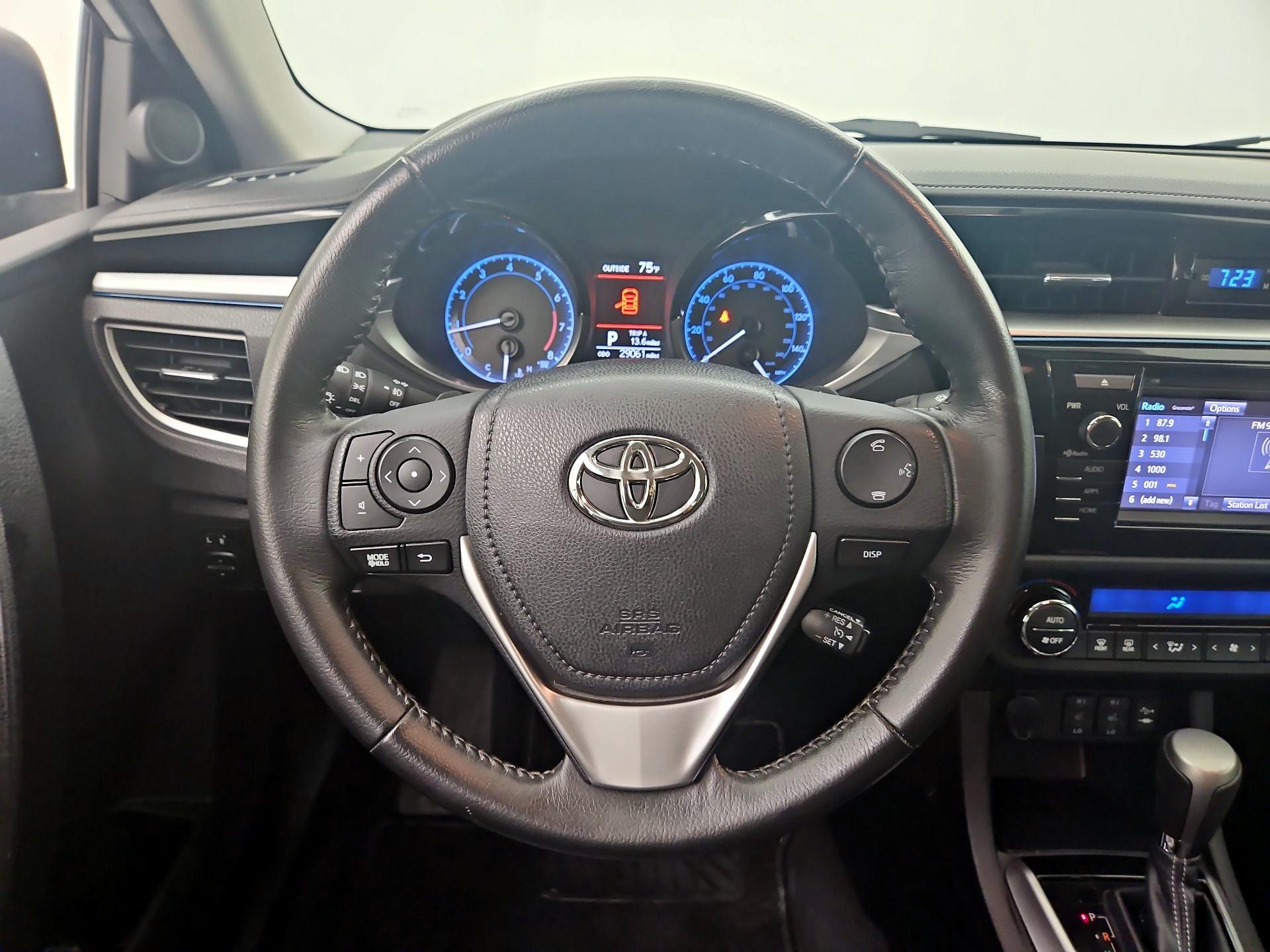 Thumbnail: 2016 Toyota Corolla - 10