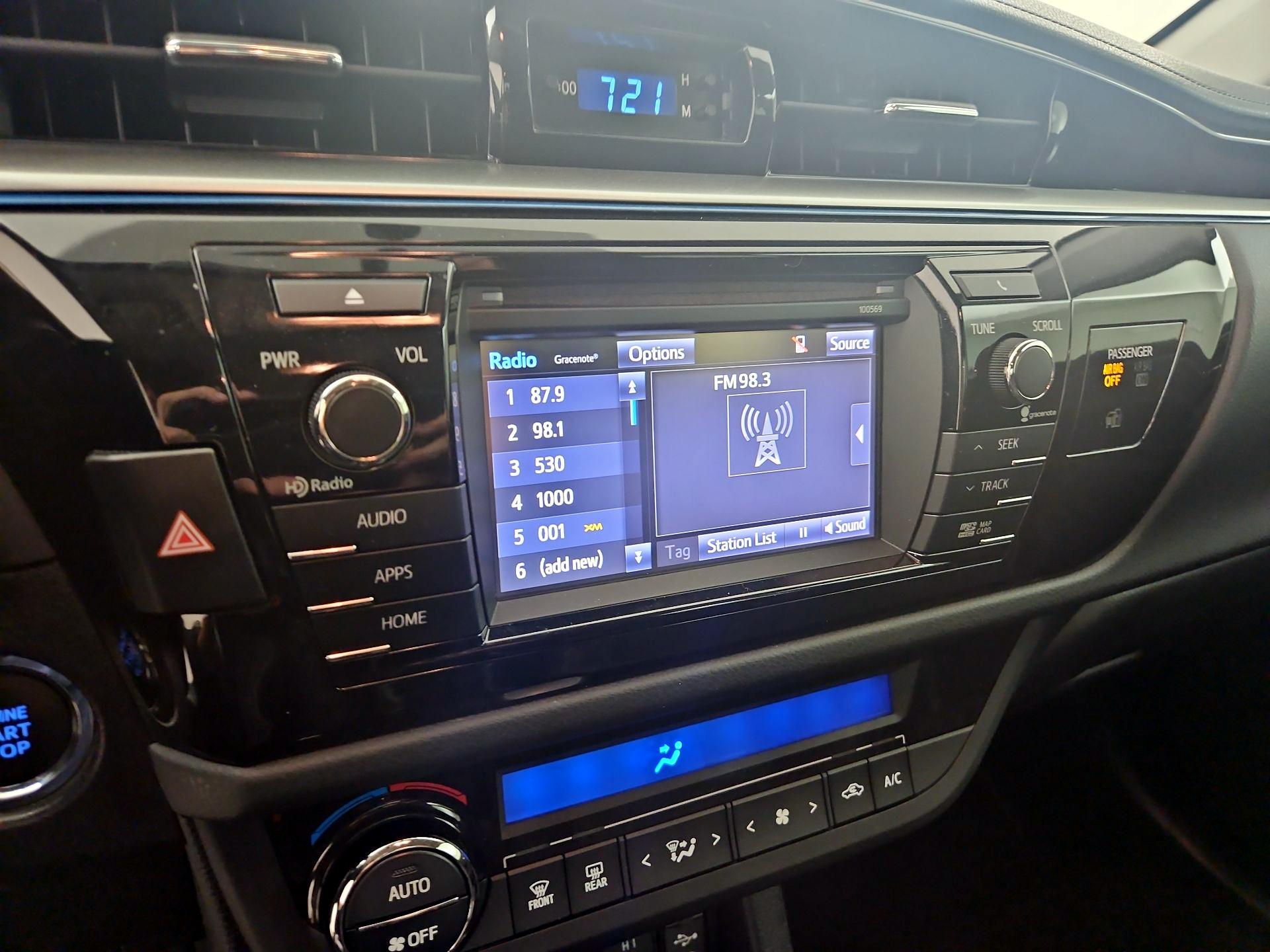 Thumbnail: 2016 Toyota Corolla - 15