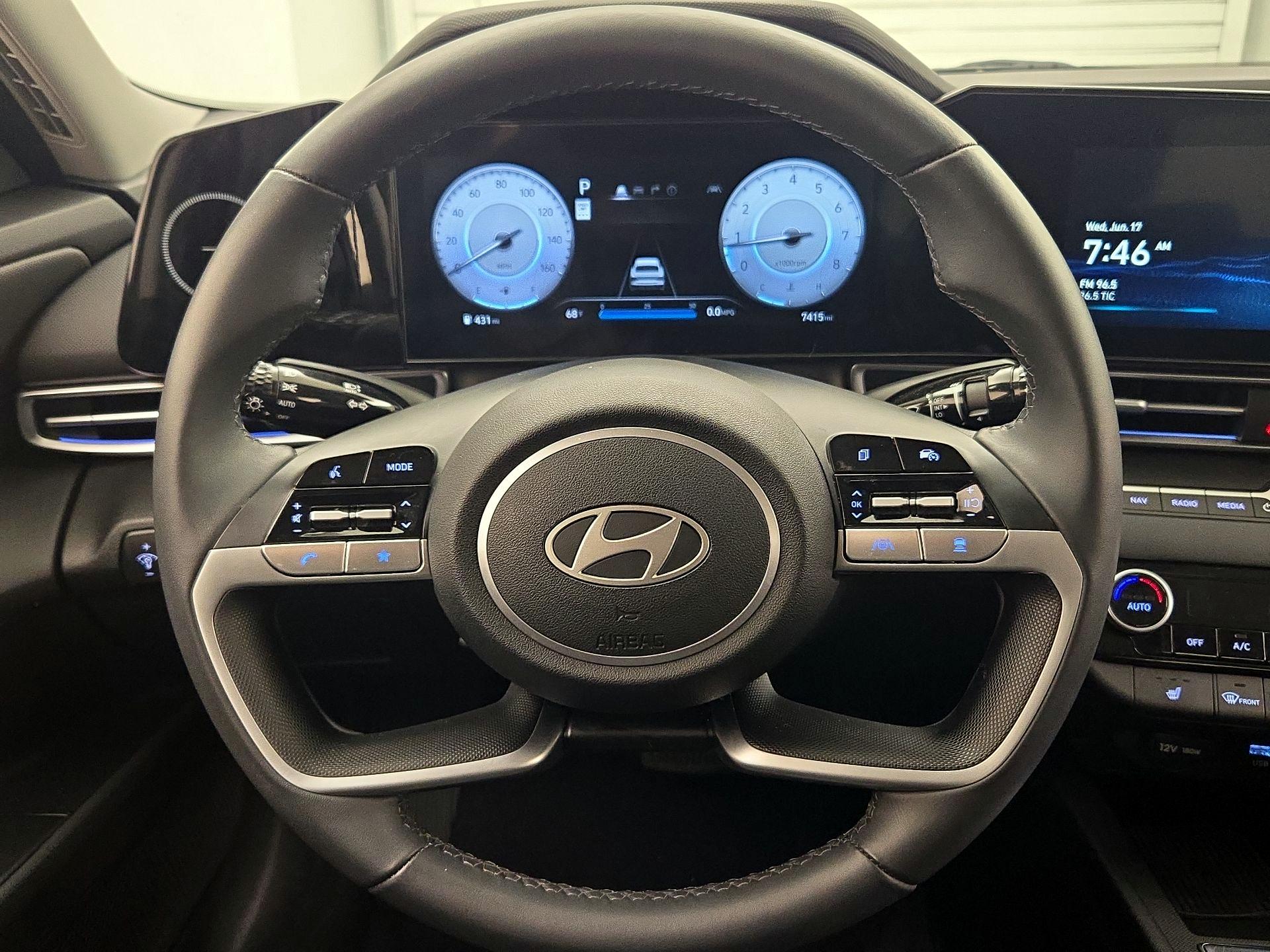 Thumbnail: 2025 Hyundai Elantra - 10