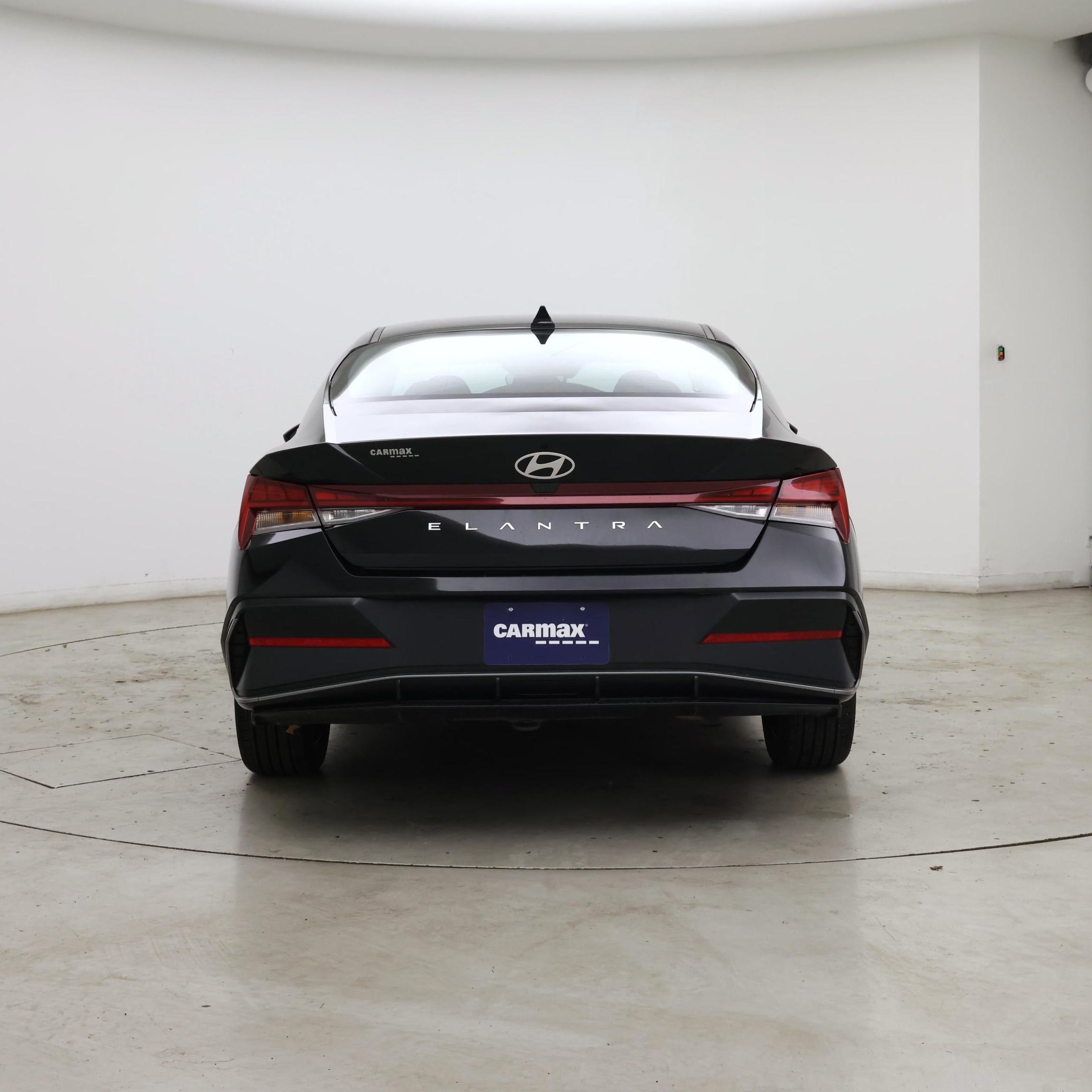 Thumbnail: 2025 Hyundai Elantra - 6