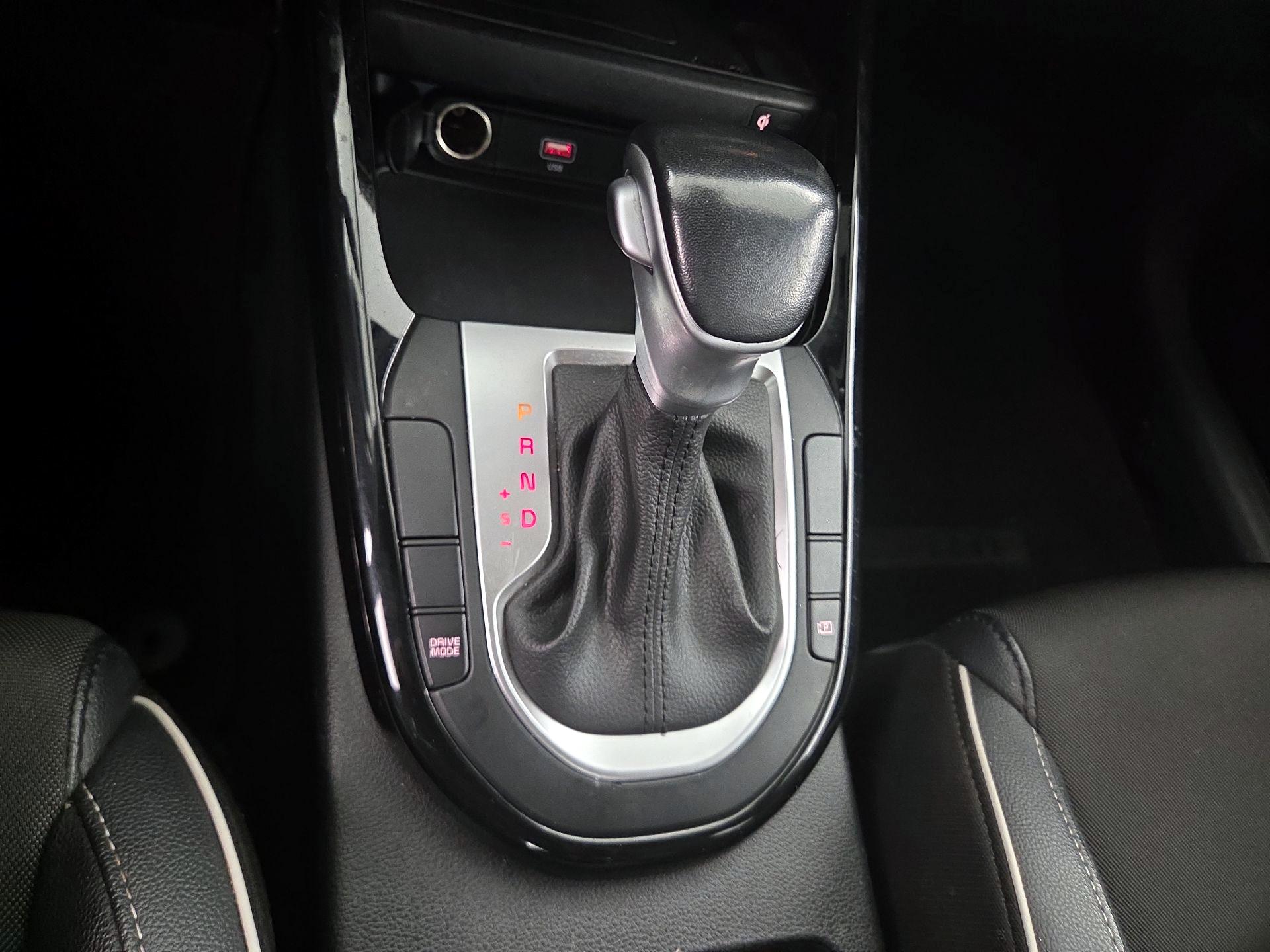 Thumbnail: 2024 Kia Forte - 17