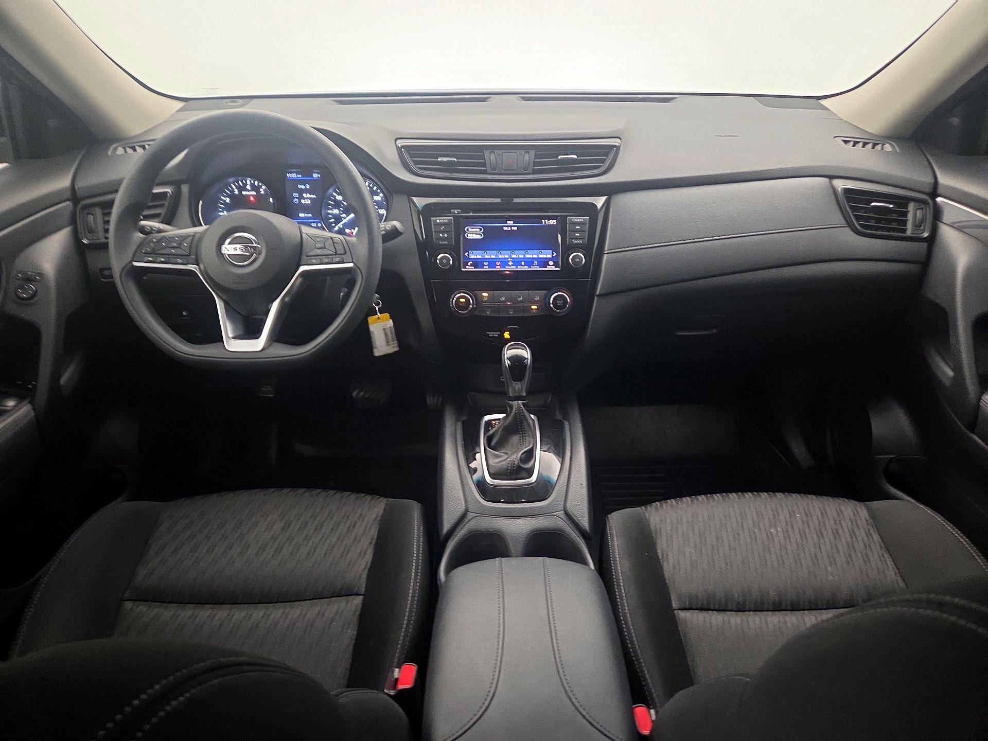 Thumbnail: 2018 Nissan Rogue - 9