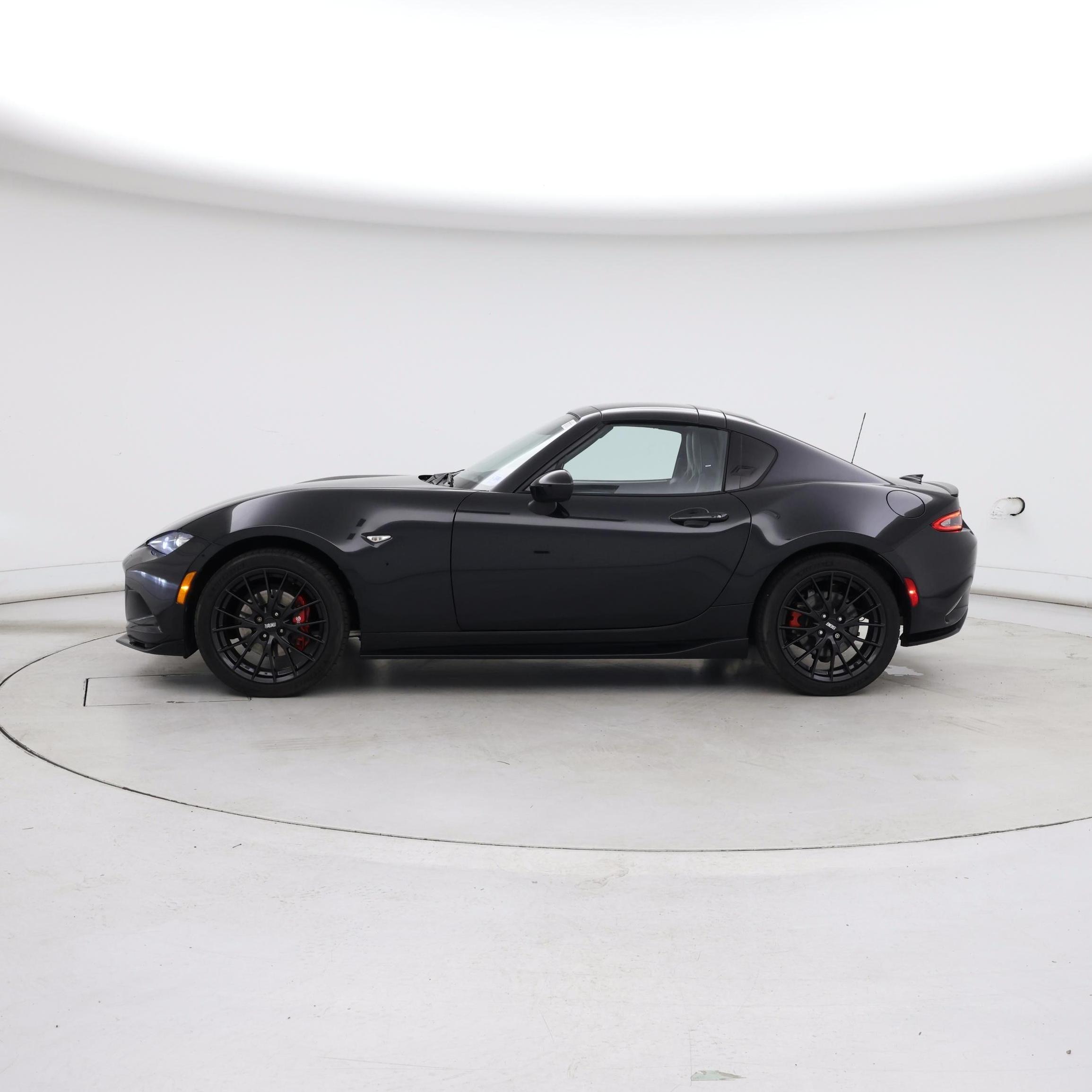 Thumbnail: 2022 Mazda MX-5 Miata - 3