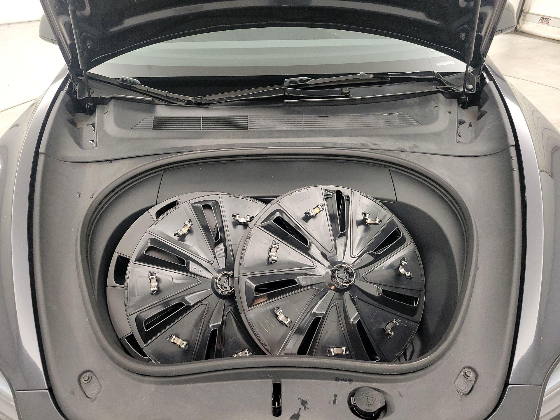 Thumbnail: 2024 Tesla Model 3 - 20