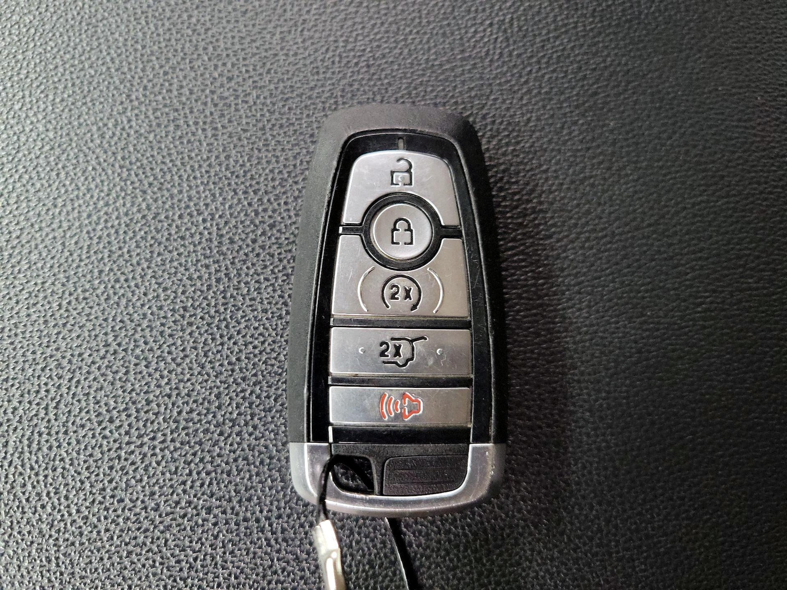 2024 Ford Expedition XLT - Photo 23