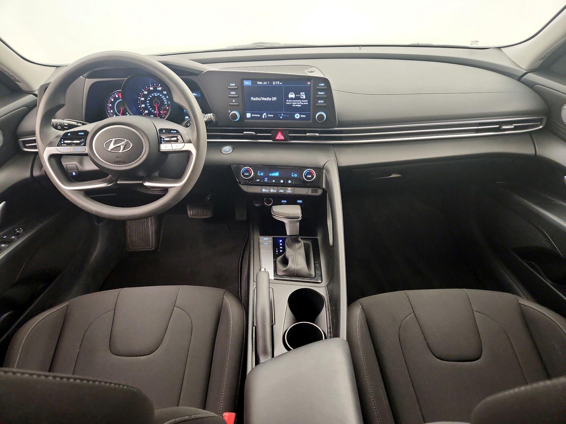 Thumbnail: 2023 Hyundai Elantra - 9