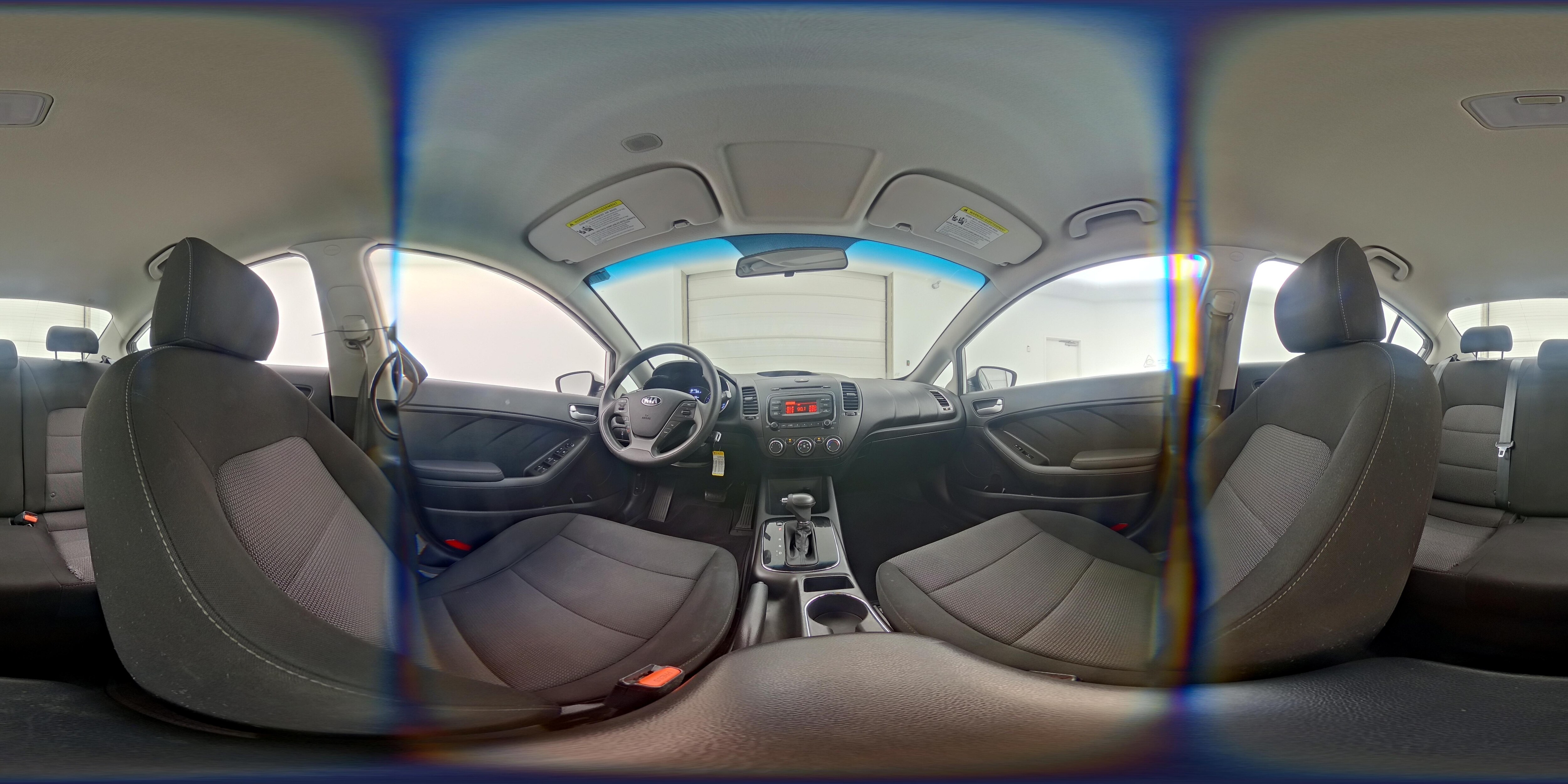 2017 Kia Forte LX - Photo 23