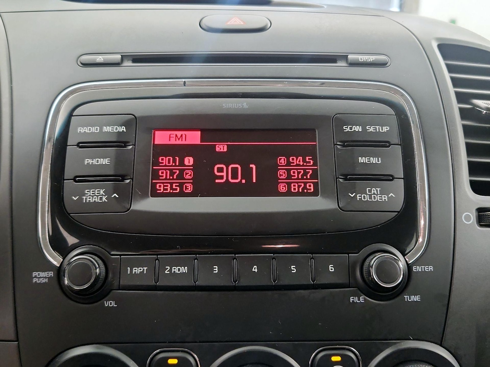 2017 Kia Forte LX - Photo 15