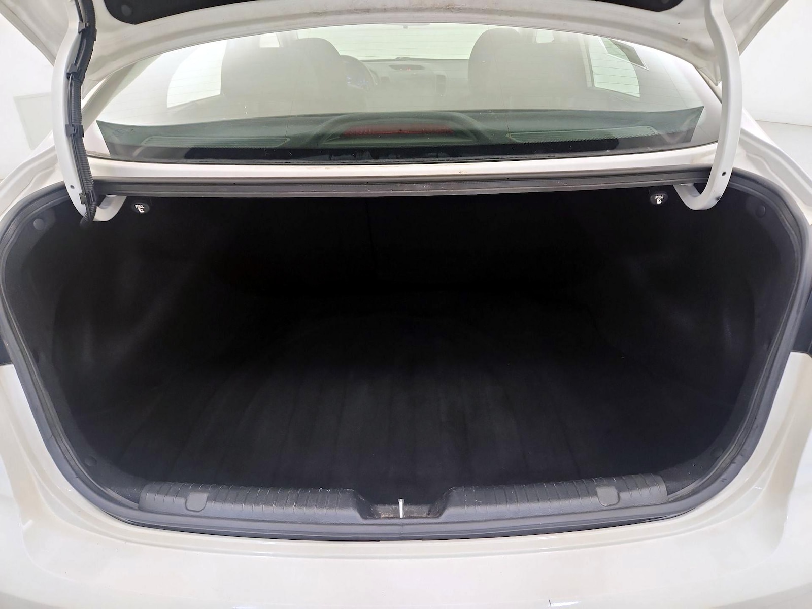 2017 Kia Forte LX - Photo 20