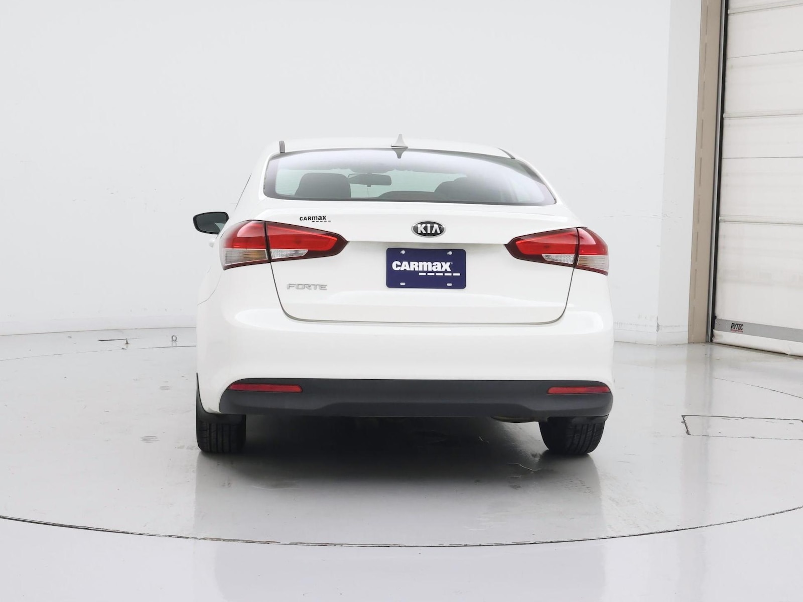 2017 Kia Forte LX - Photo 7