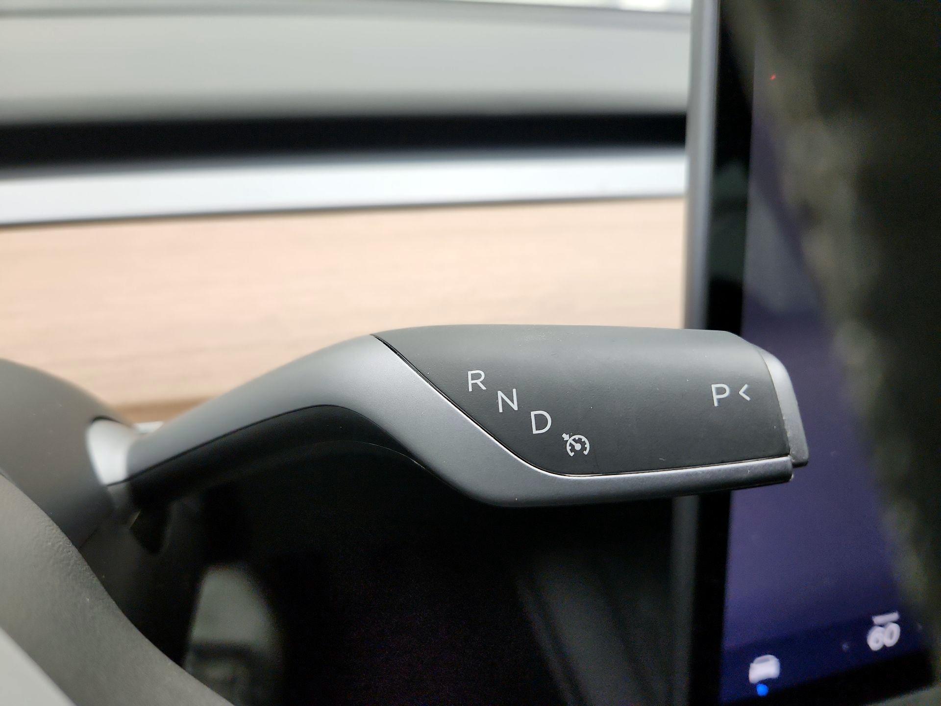 Thumbnail: 2023 Tesla Model 3 - 17