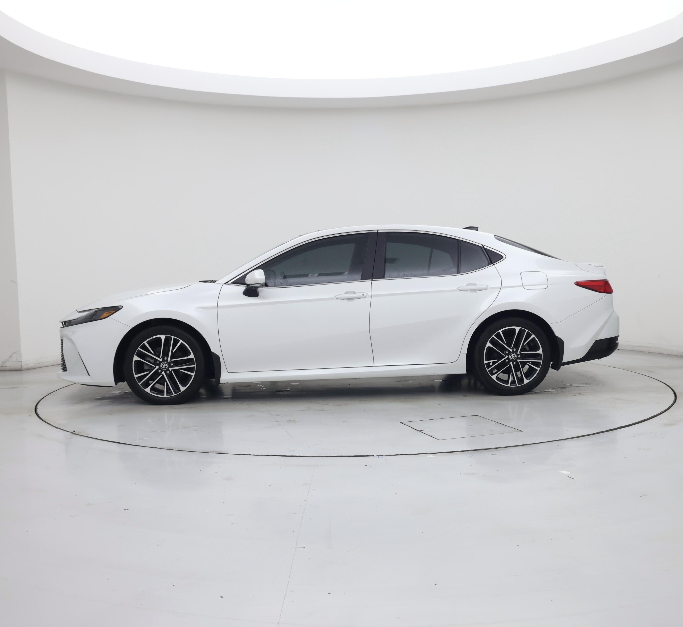 Thumbnail: 2025 Toyota Camry - 3