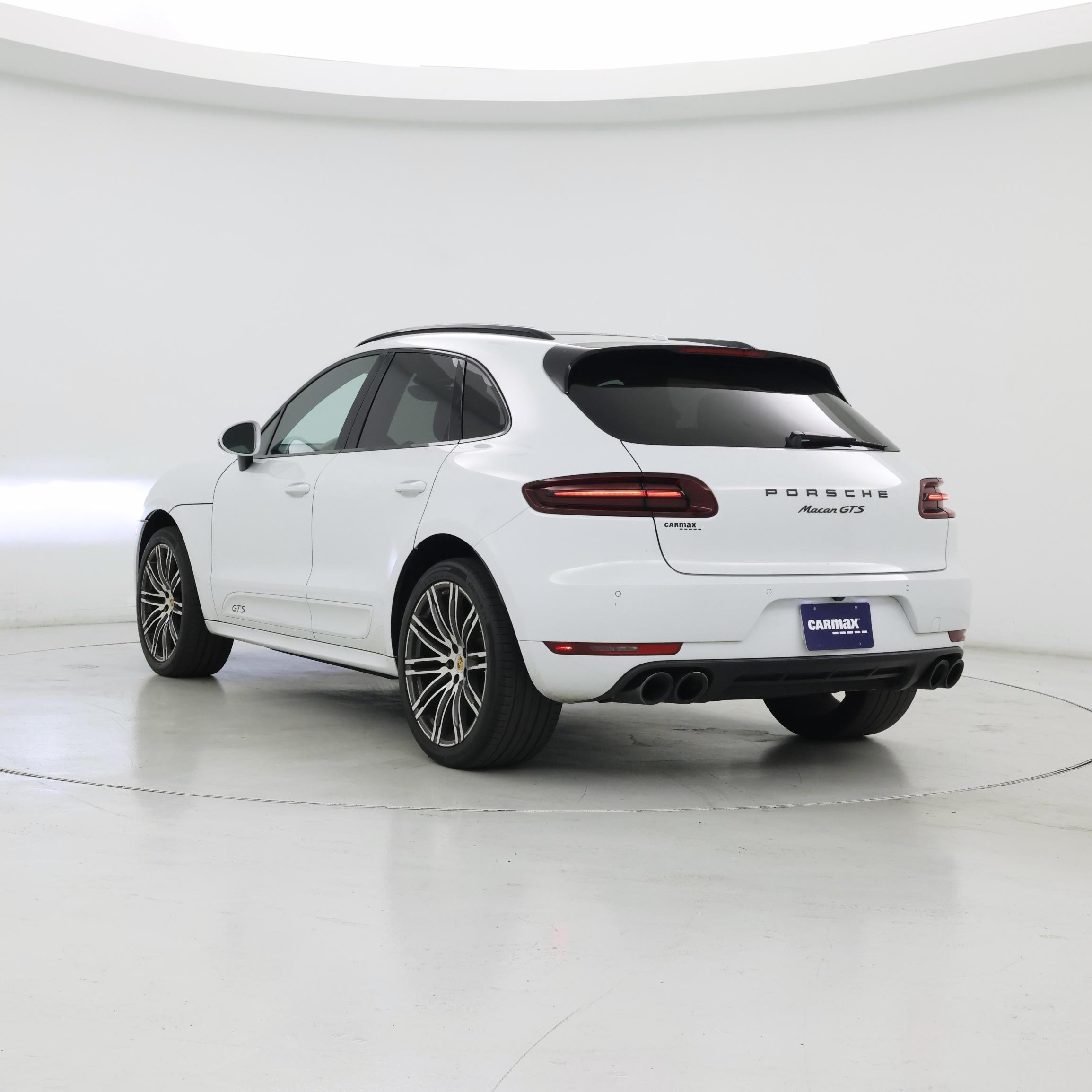 Thumbnail: 2018 Porsche Macan - 2