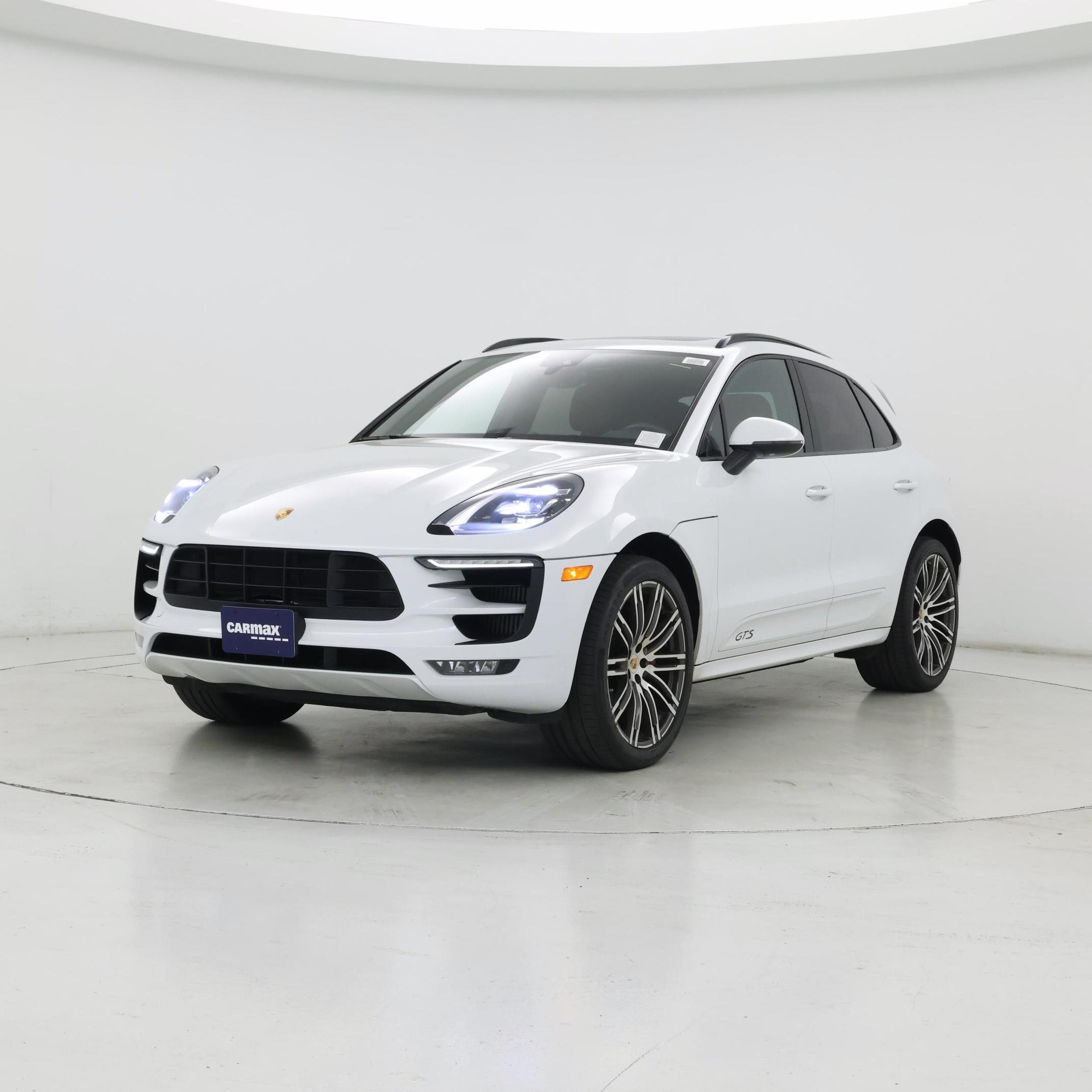 Thumbnail: 2018 Porsche Macan - 4