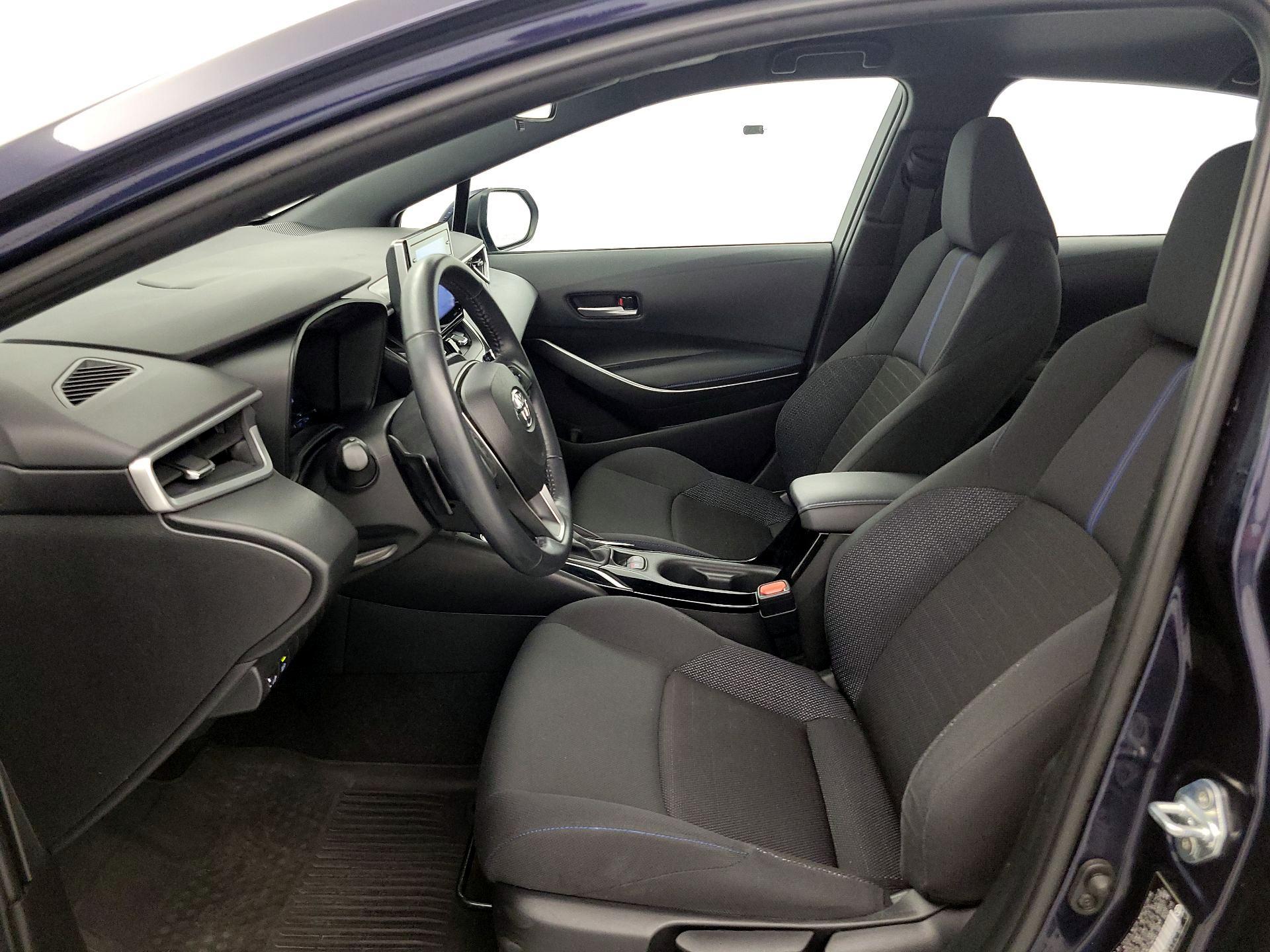 Thumbnail: 2021 Toyota Corolla - 11