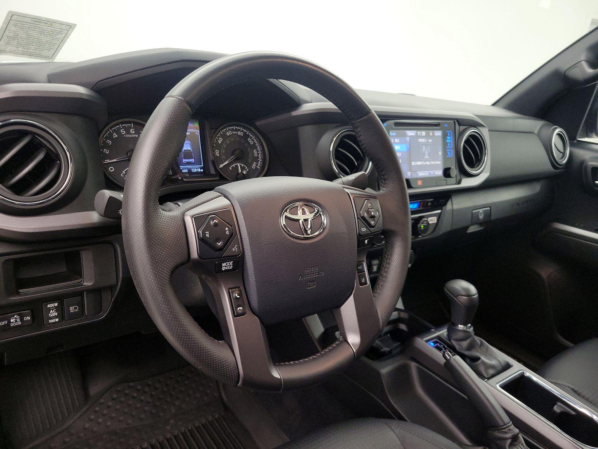 Thumbnail: 2019 Toyota Tacoma - 9