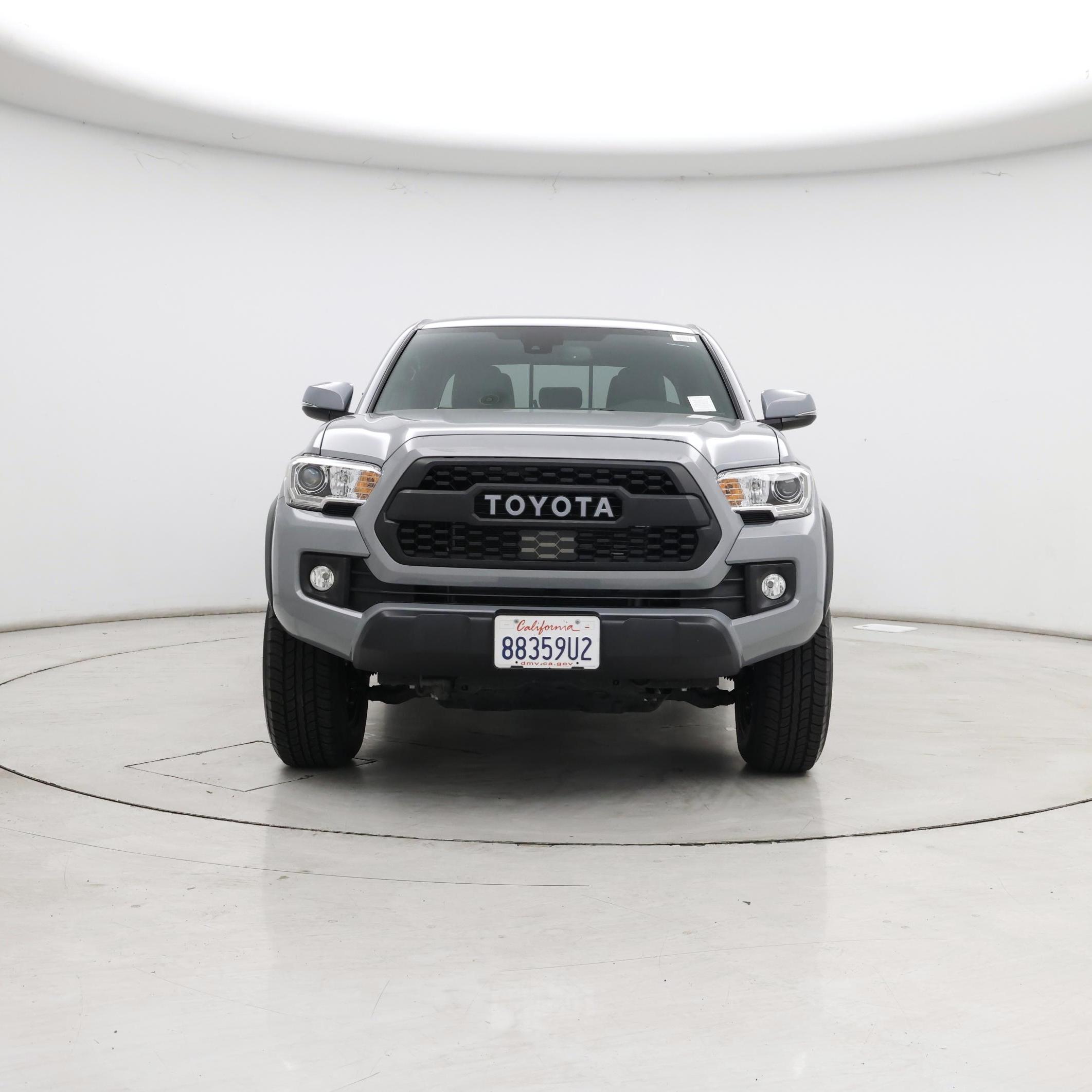 Thumbnail: 2019 Toyota Tacoma - 5