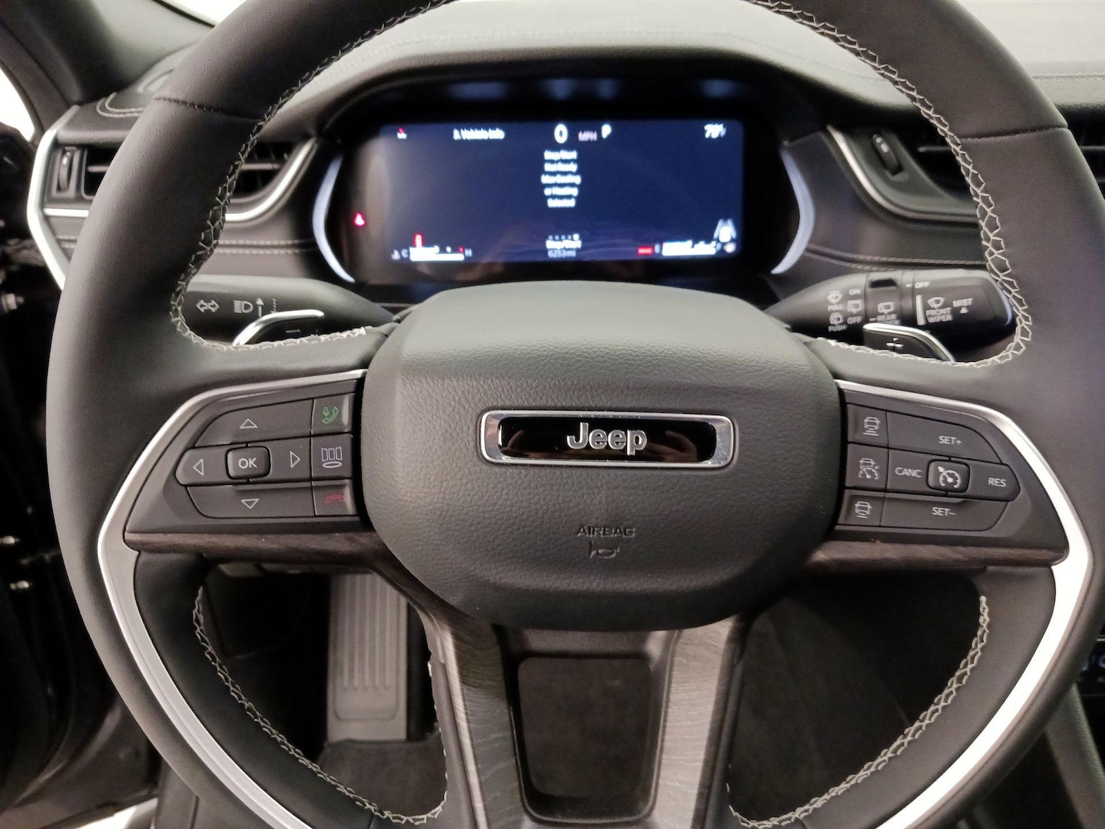 2025 Jeep Grand Cherokee Limited - Photo 11