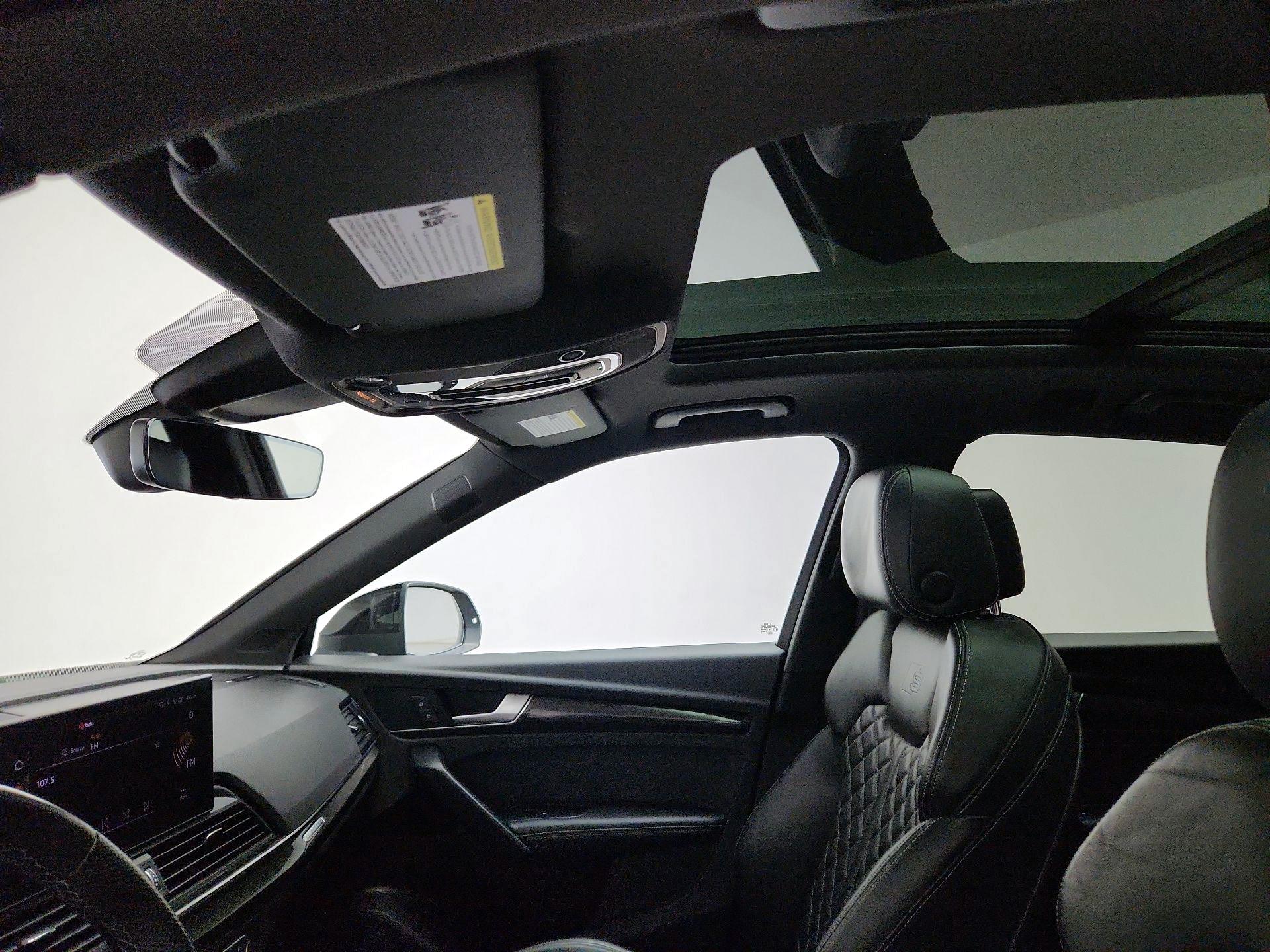 Thumbnail: 2021 Audi SQ5 - 20