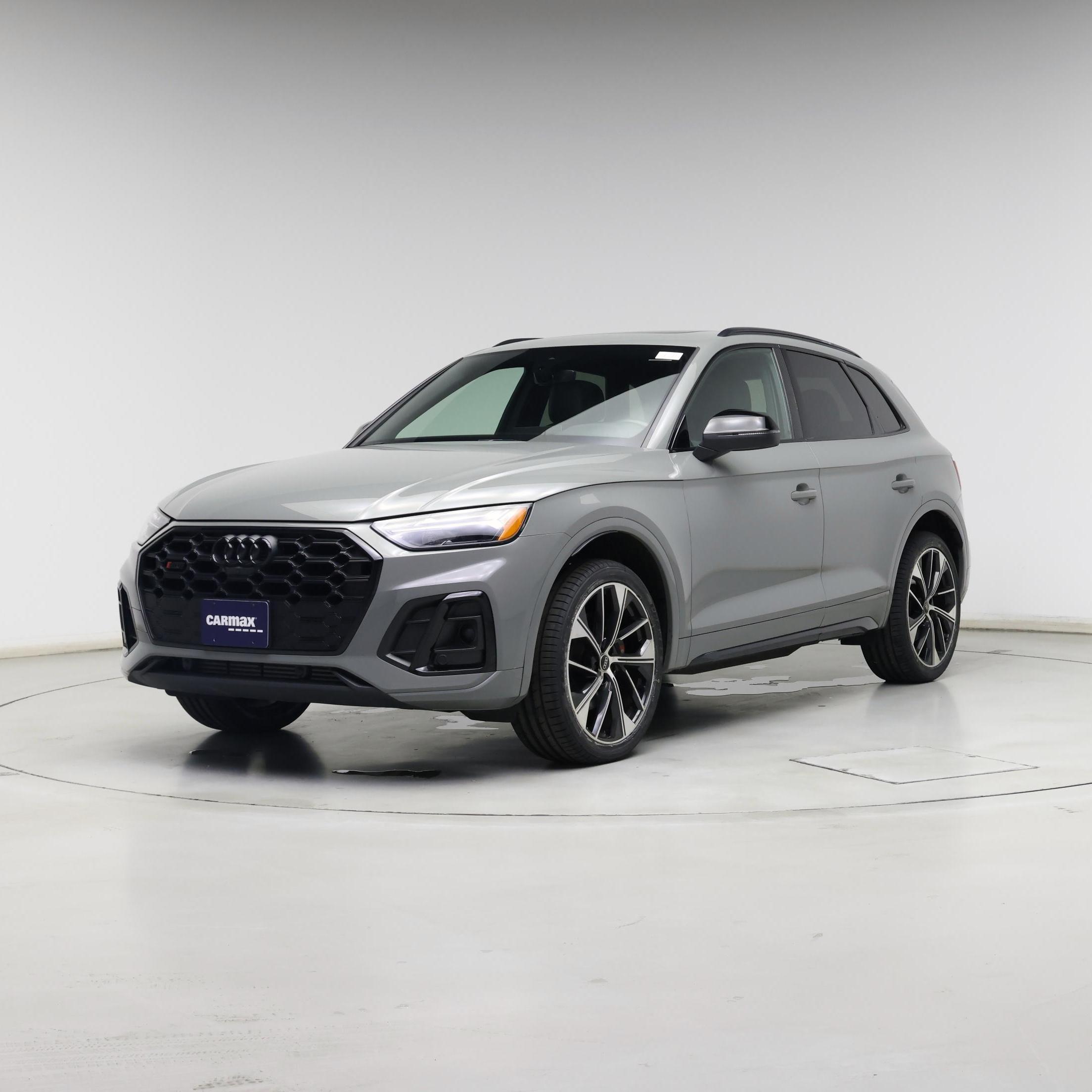 Thumbnail: 2021 Audi SQ5 - 4
