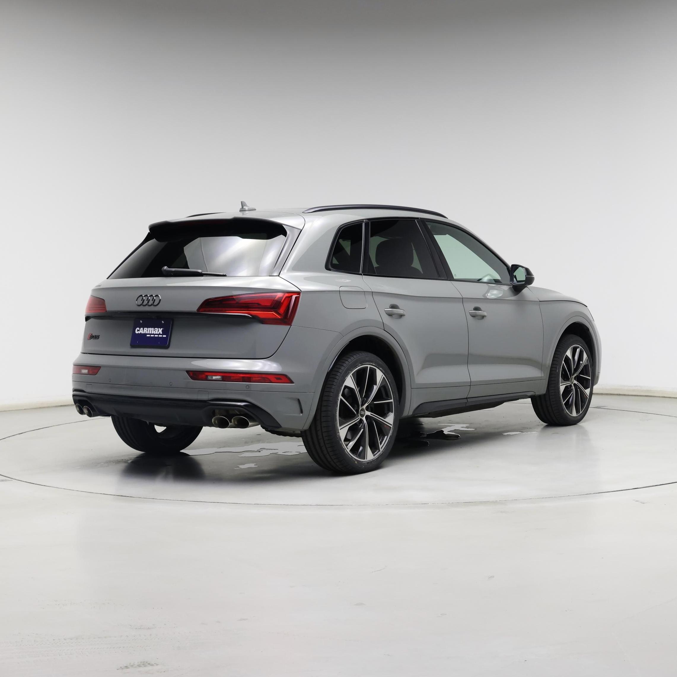 Thumbnail: 2021 Audi SQ5 - 8